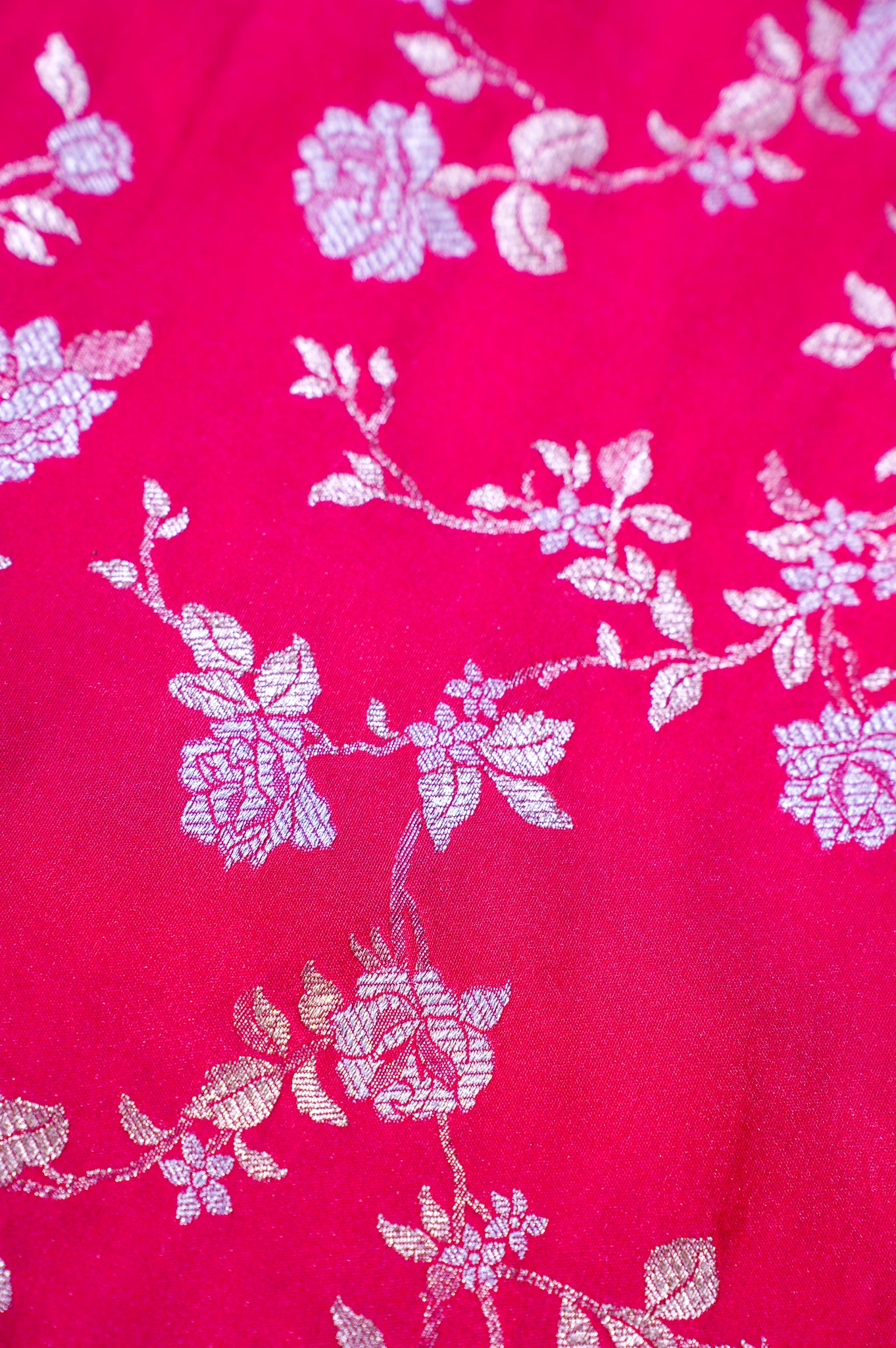 "WAAH BANARAS 116" Banarasi Rani Pink Silk Saree With Sona Rupa Jaal &amp; Peacock Border