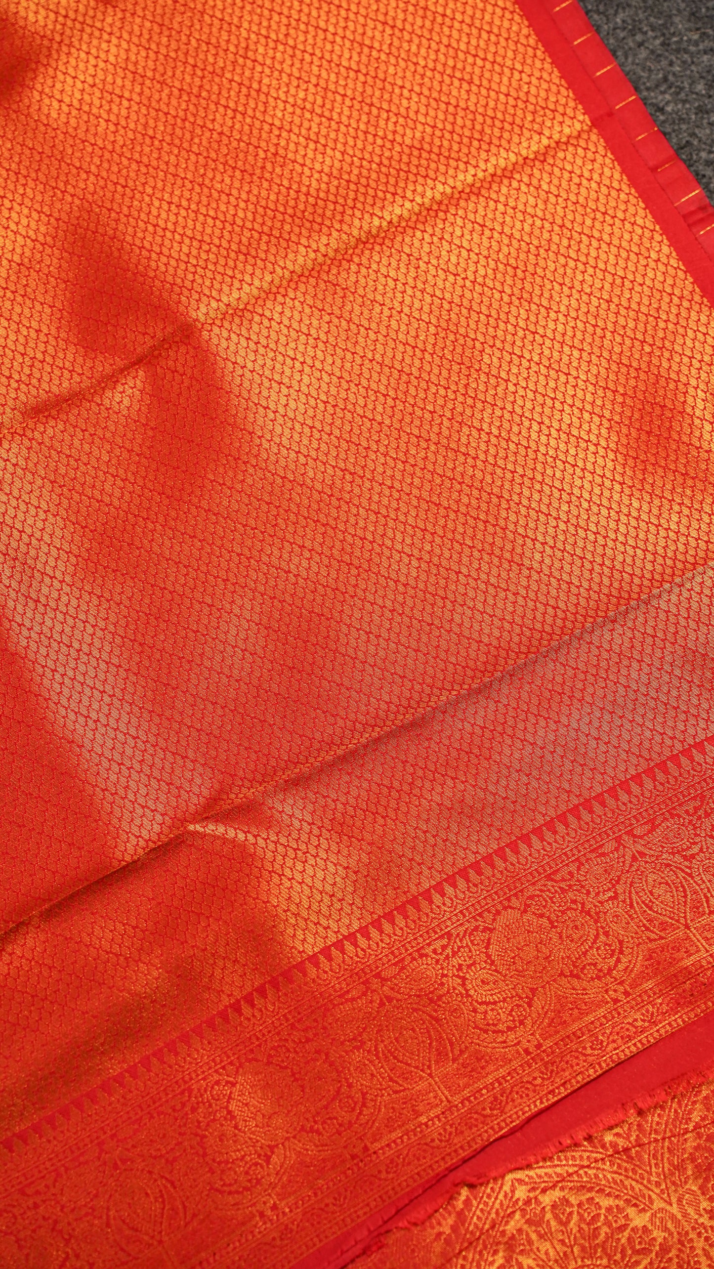 "UTSAV BANARAS 159" Banarasi Rich-Gold Kanjivaram Silk Saree