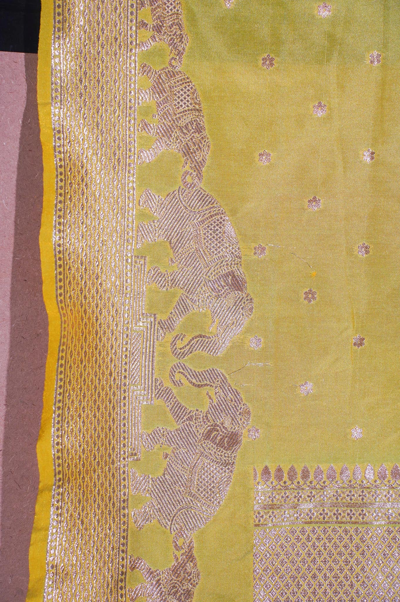 "MCD 002" Banarasi Shikargah Vegan Silk Dupatta