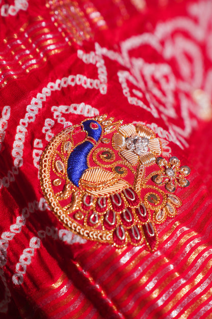 ODHANA 009: Sunhara Laal Pure Gajji Silk Gharchola Odhana with Handworked Scallop Zari Border