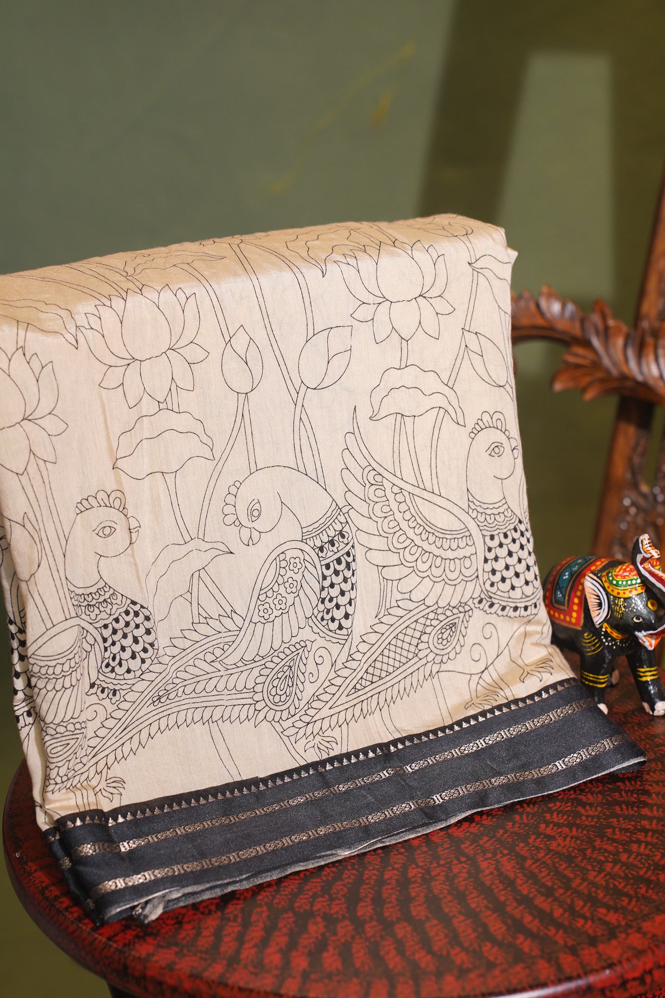 Utsav banaras 366 Cream Soft Silk Kalamkari Print Saree with Contrast Zari Palla &amp; Border