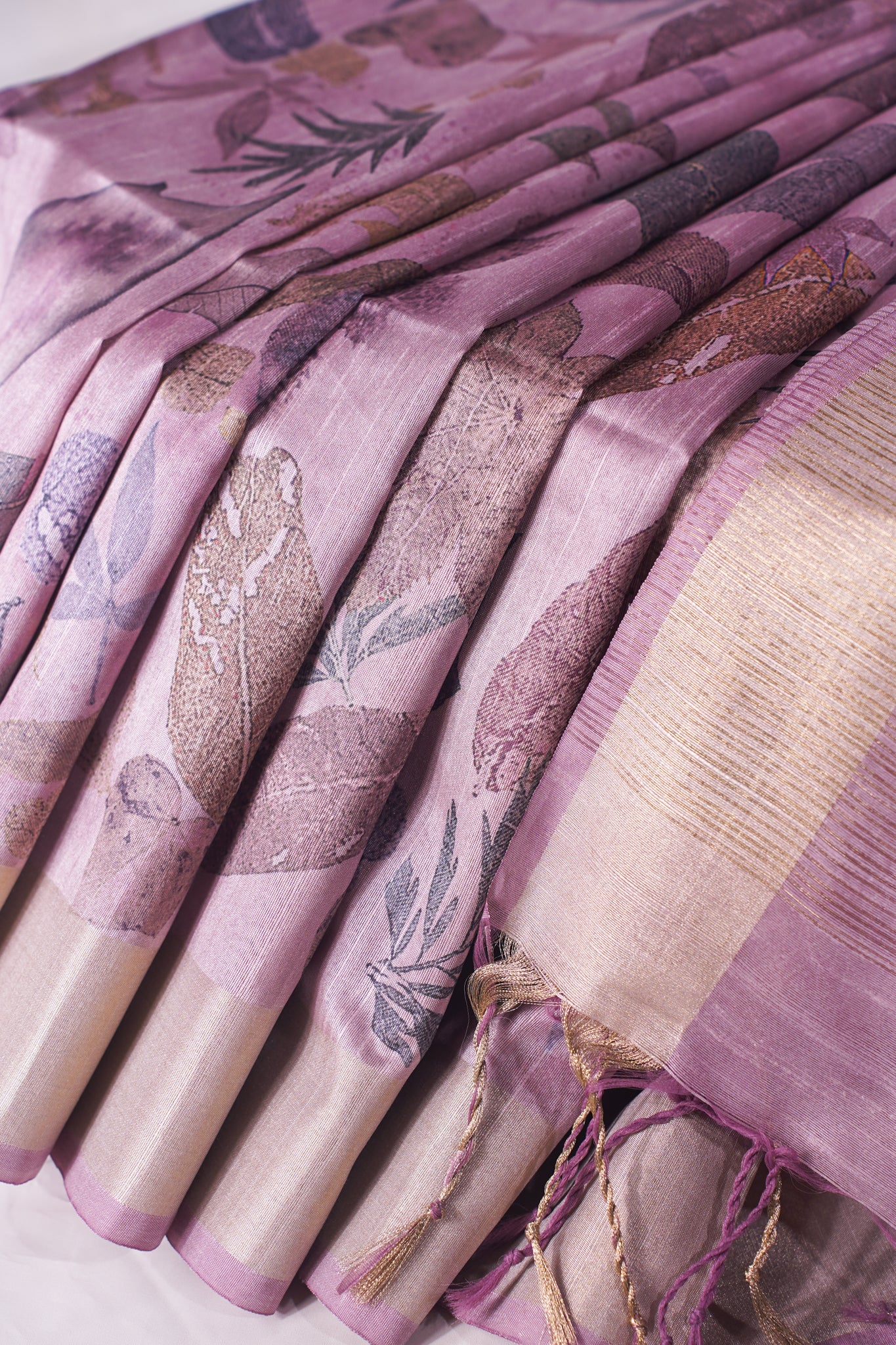 "UTSAV BANARAS 233" Banarasi Onion Block Print Raw Silk Saree