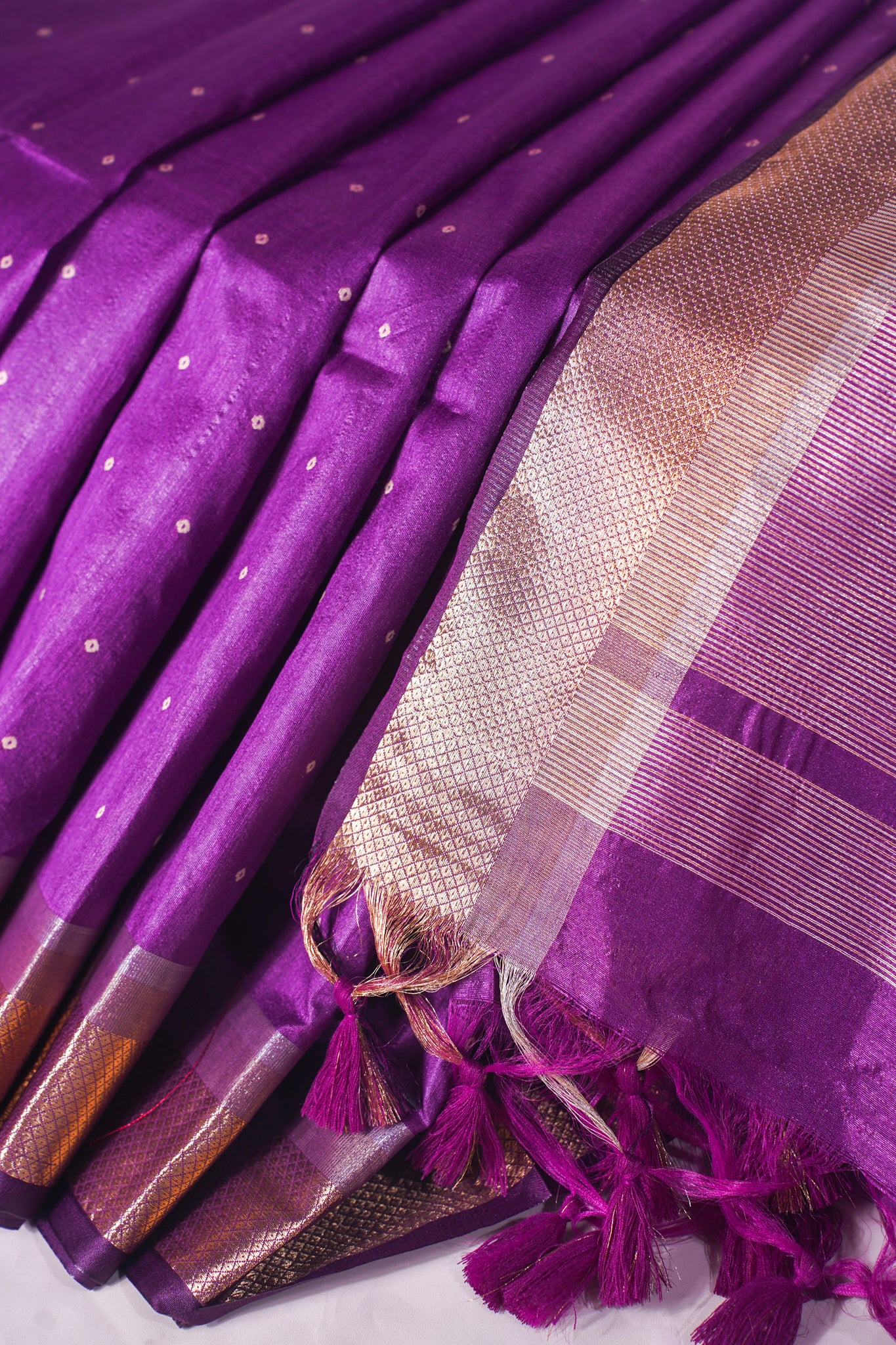 "UTSAV BANARAS 231" Banarasi Magenta Tusser Silk Saree