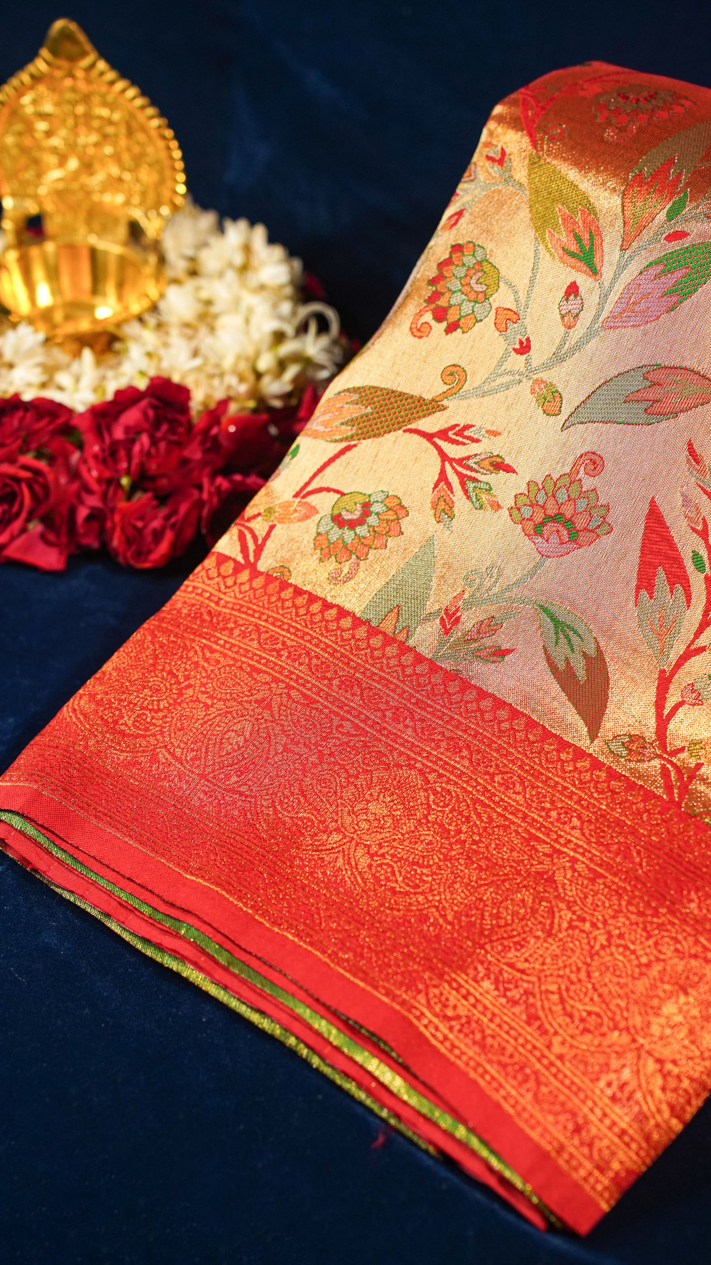 "UTSAV BANARAS 159" Banarasi Rich-Gold Kanjivaram Silk Saree