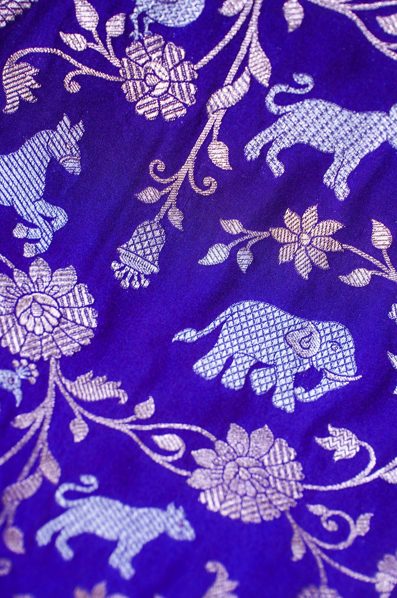 "WAAH BANARAS 113" Banarasi Royal Purple Silk Shikargah Saree with Sona Rupa Weaving