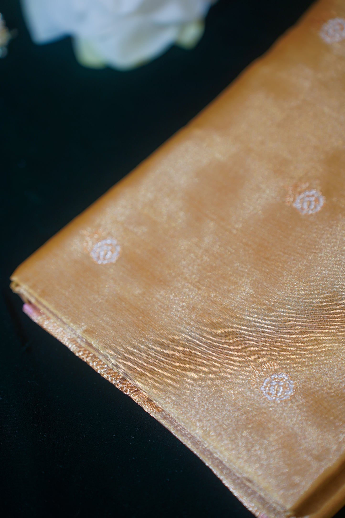 Pure Handwoven Banarasi Silk Saree with booti work