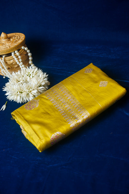 Lemon Yellow Pure Kadwa Banarasi Unstitched Suit Set