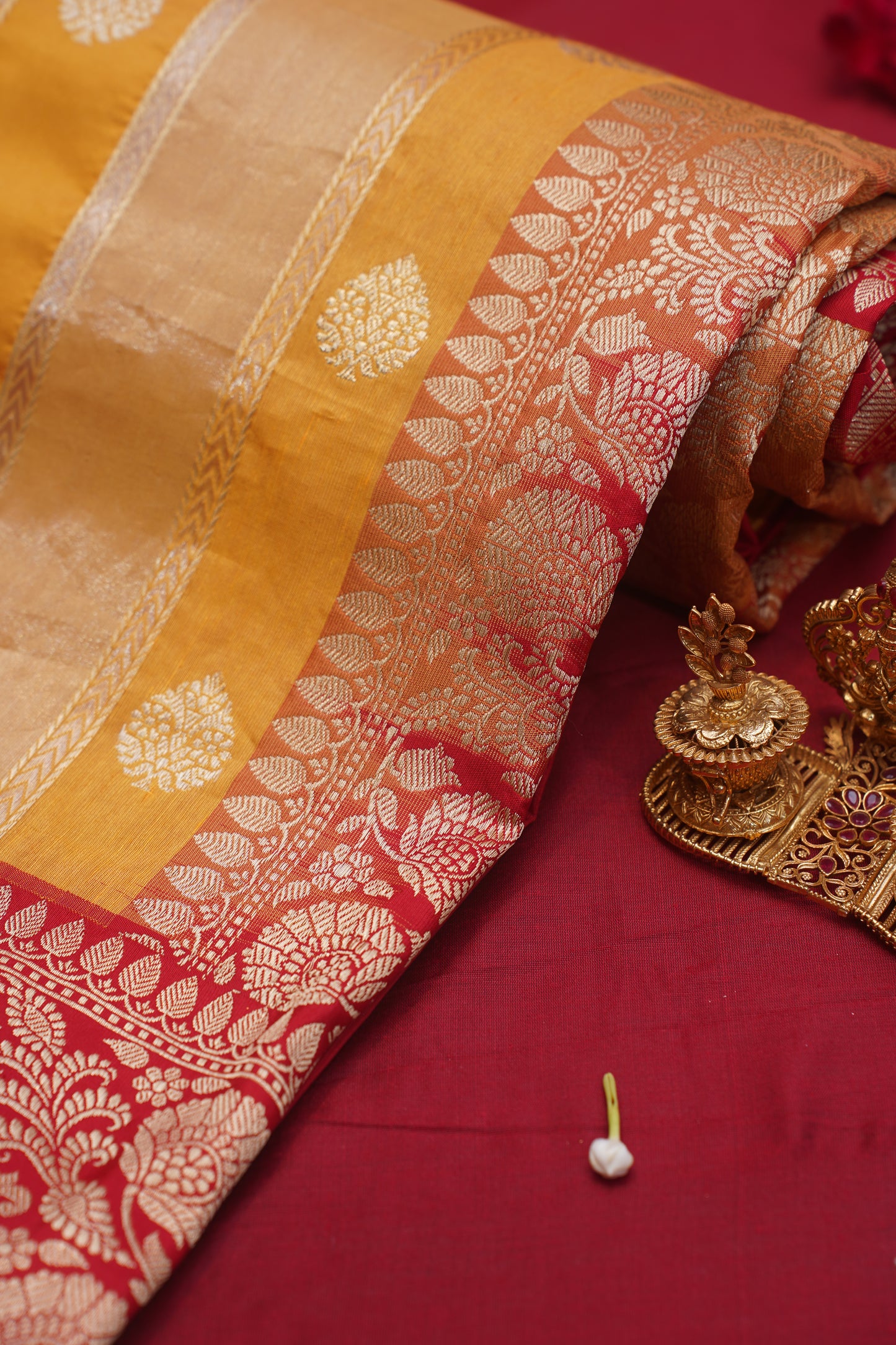 Mustard Pure Kadwa Banarasi Handloom Saree