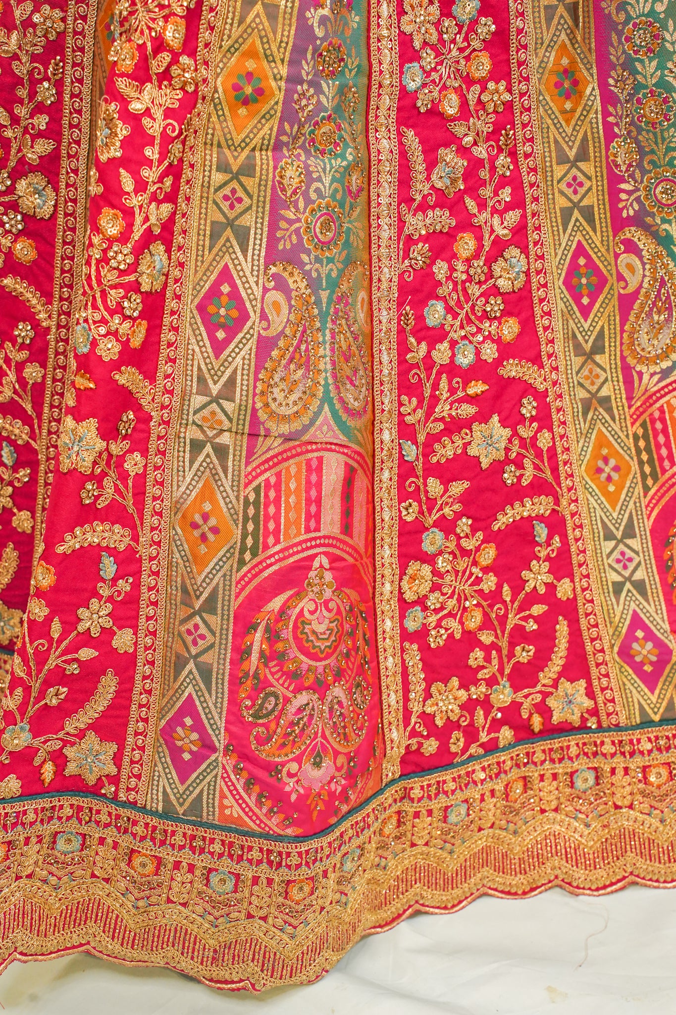 "MANSI 034" Banarasi Traditional Royal Radiance Silk Lehenga With Cutwork Border & AD Work