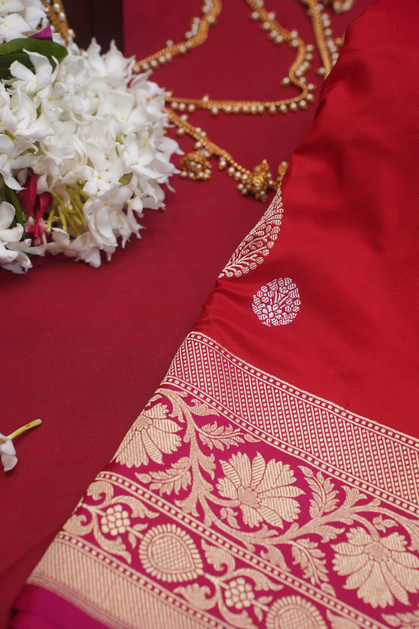 Red Pure Kadwa Banarasi Handloom Saree