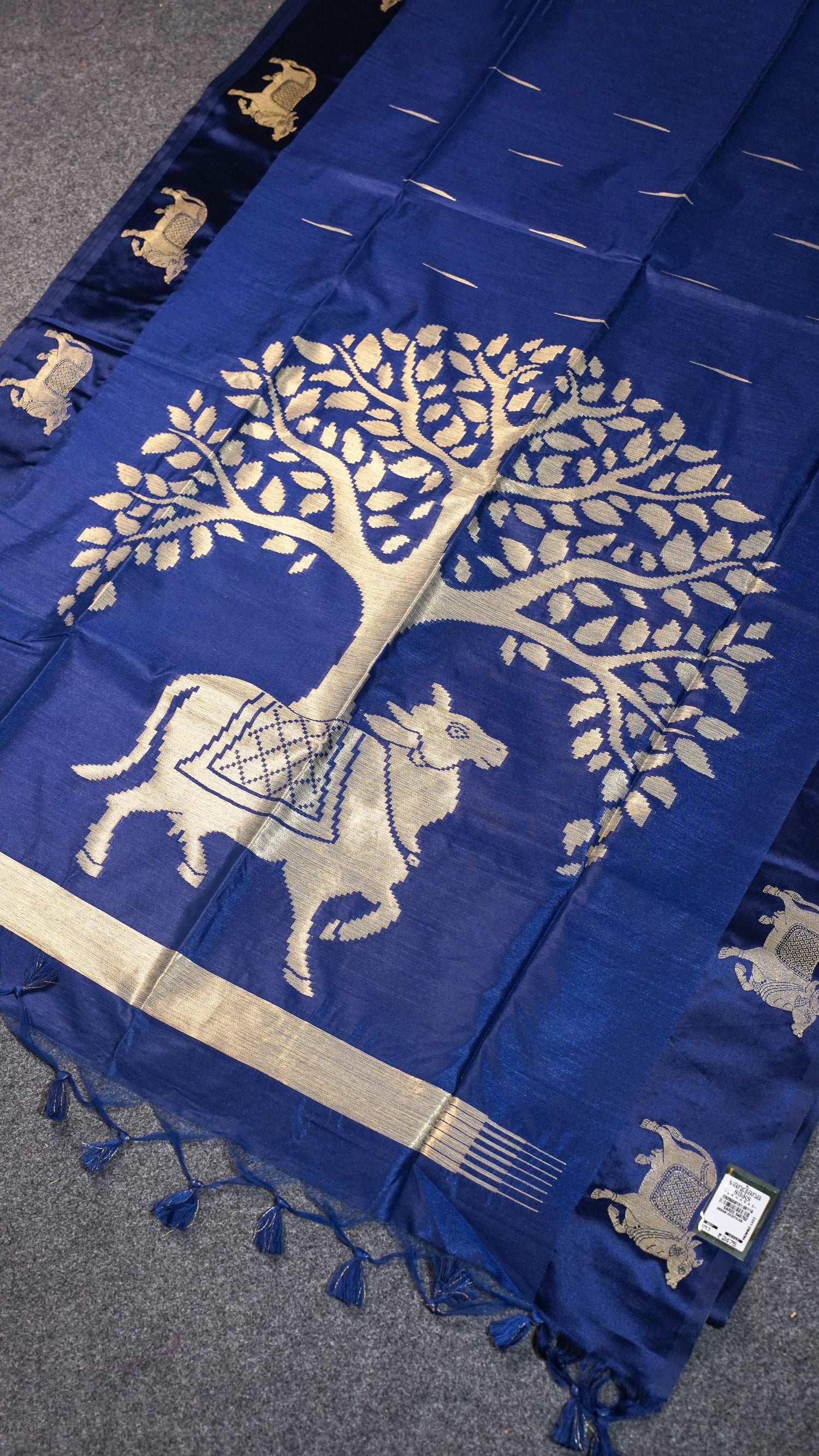"UTSAV BANARAS 107" Banarasi Royal Blue Raw Silk With Nandi Border Saree