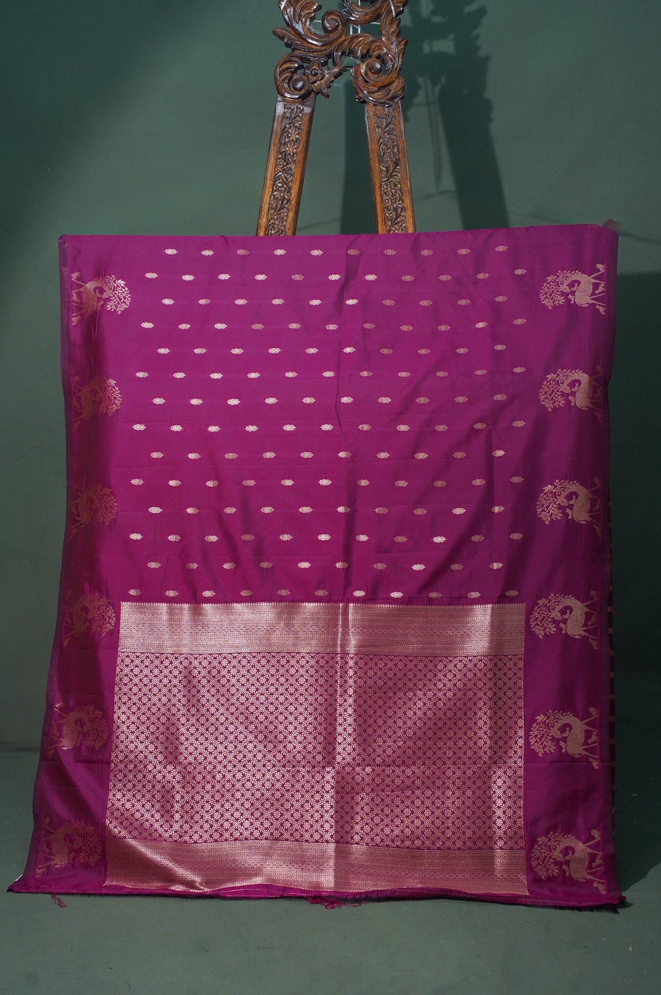 UTSAV BANARAS 329: Maroon Banarasi Raw Silk Saree with Small Zari Buti, Zari Pallu &amp; Mandala Border