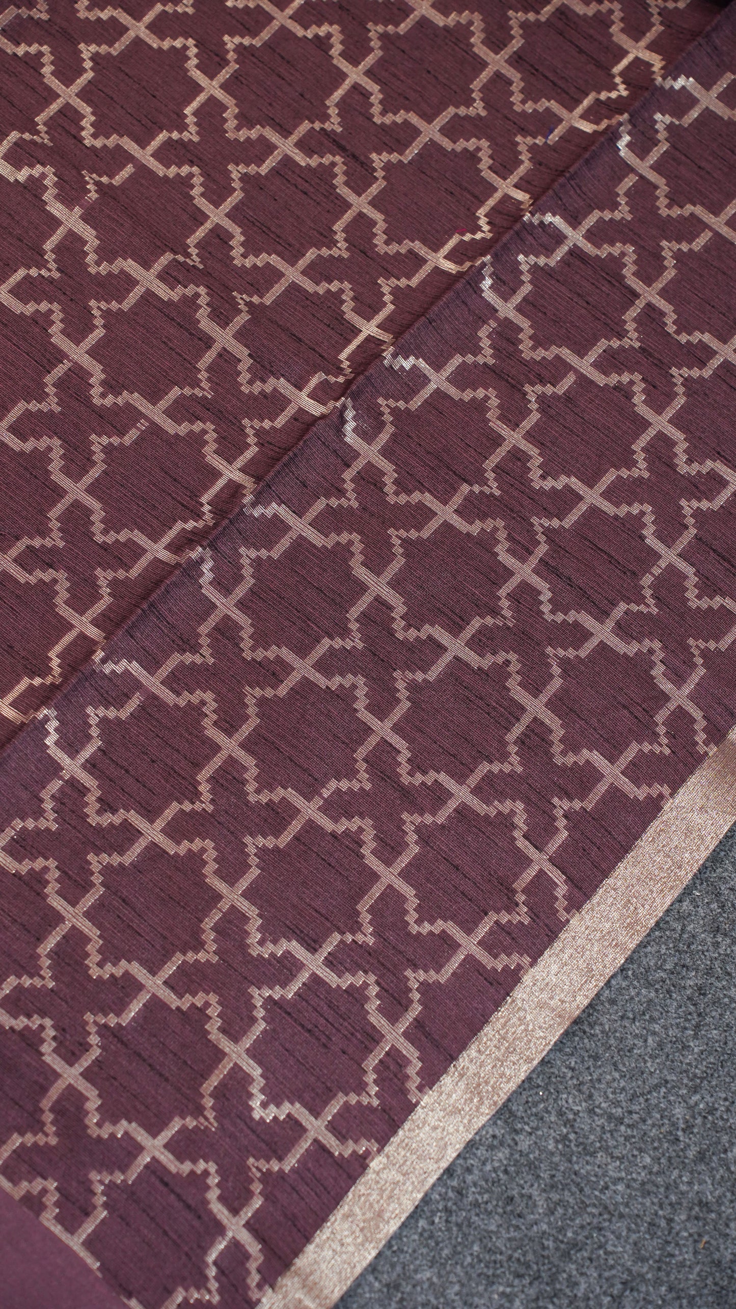 "UTSAV BANARAS 125" Banarasi Cherry Linen Upada Butta Silk Saree