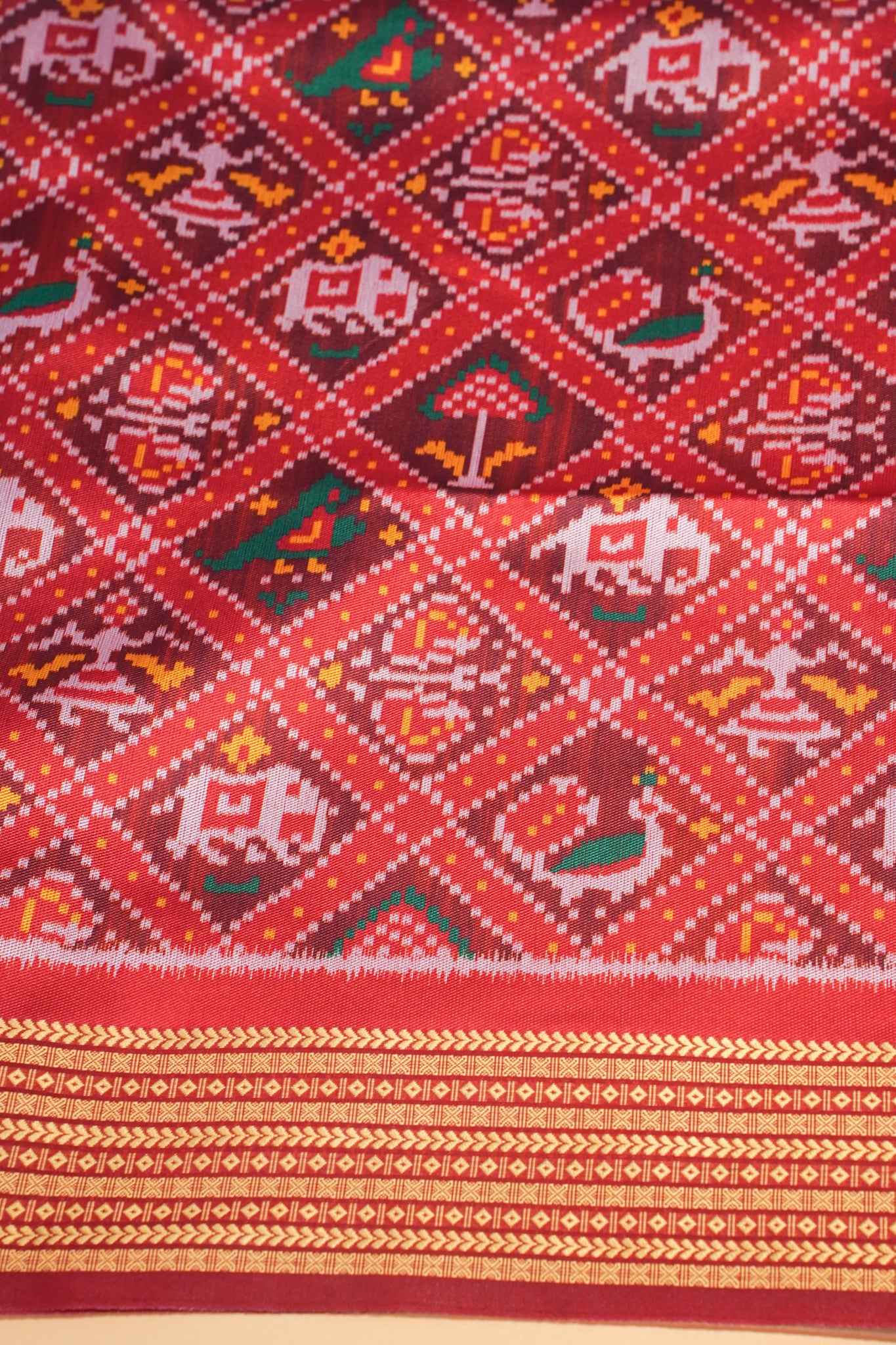 "UTSAV BANARAS 172" Banarasi Classic Red Patola Silk Saree
