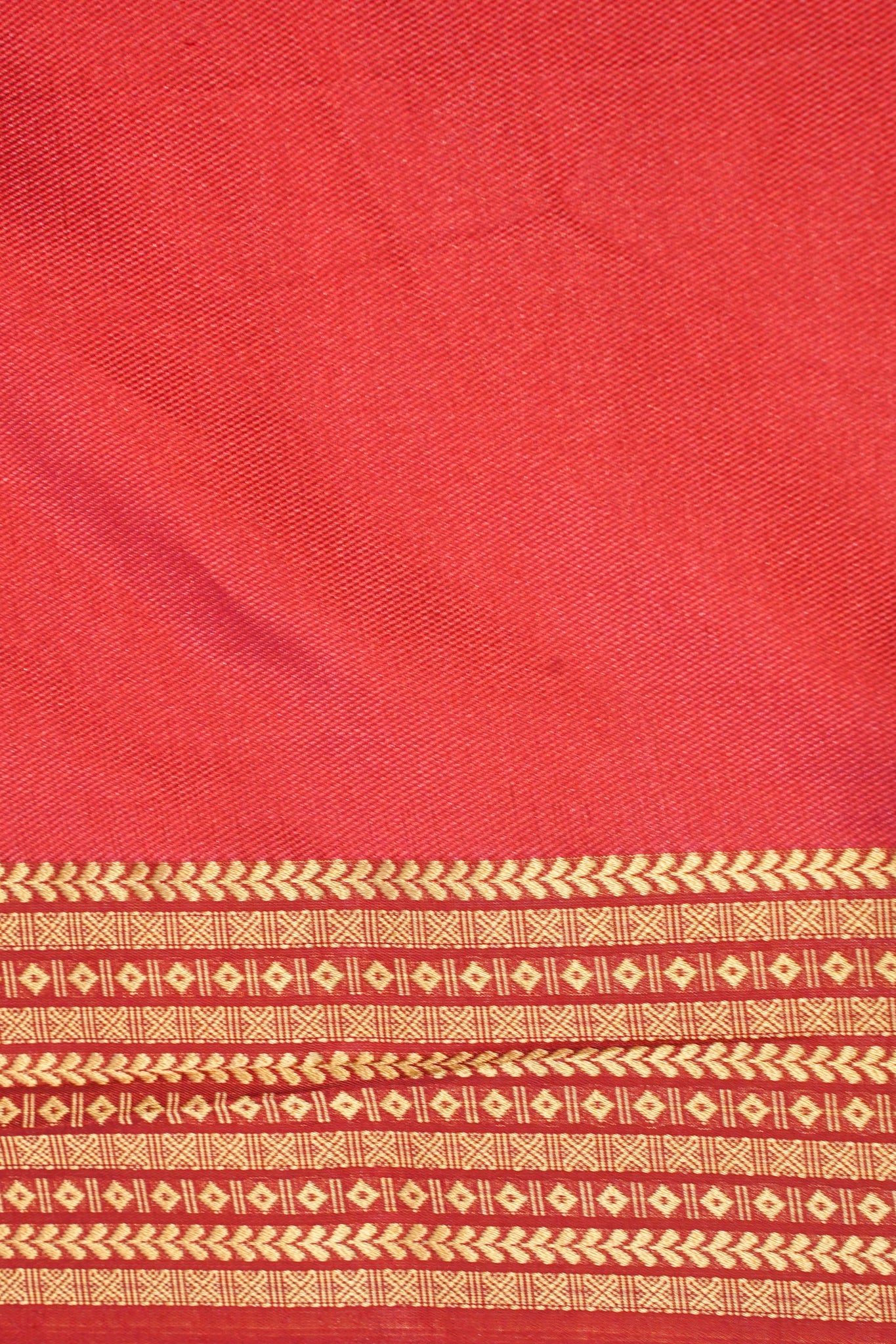 "UTSAV BANARAS 172" Banarasi Classic Red Patola Silk Saree