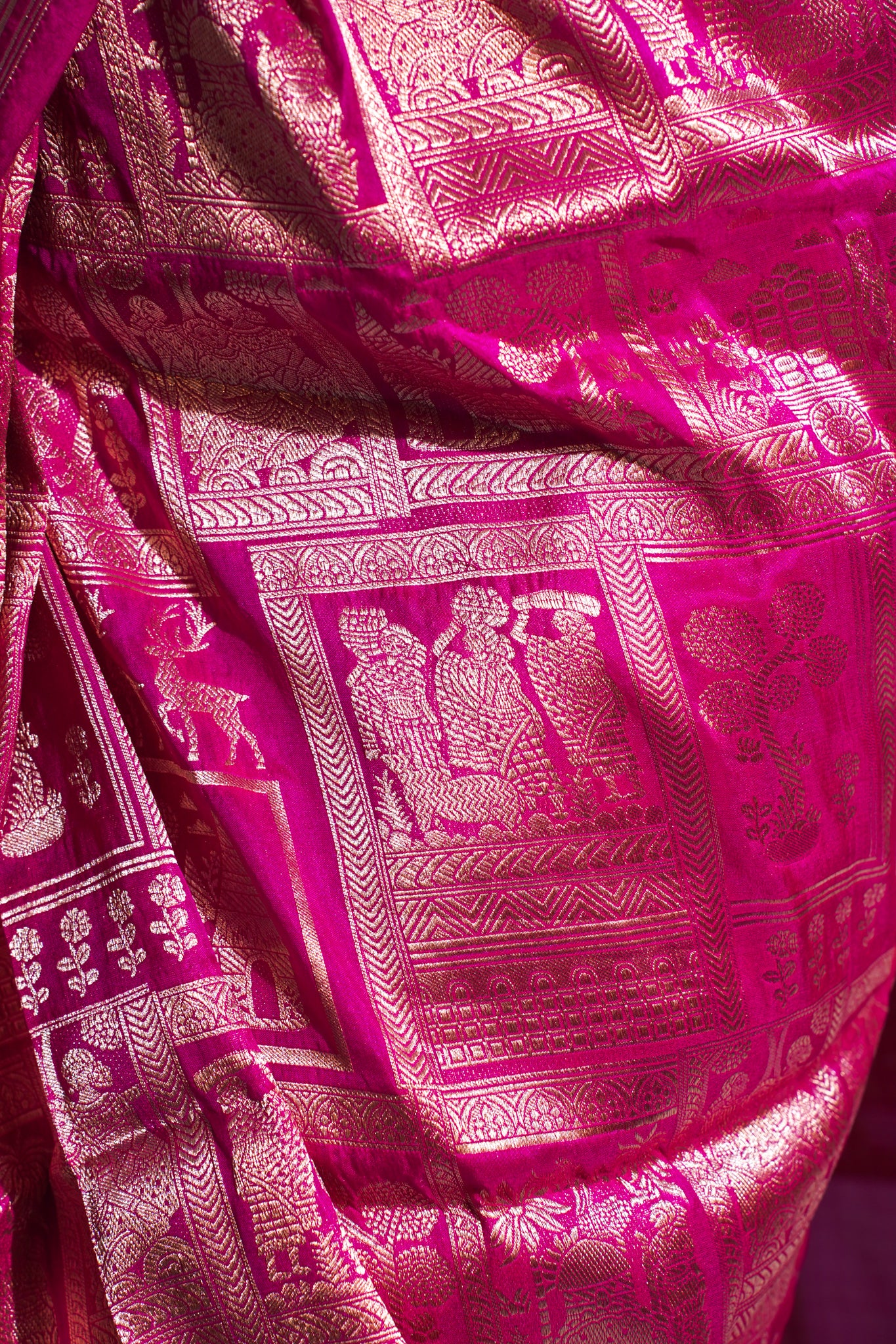 "VIRASAT 271" Pure Handloom Banarasi Uppada Silk With Brocade Tribal Motif Saree