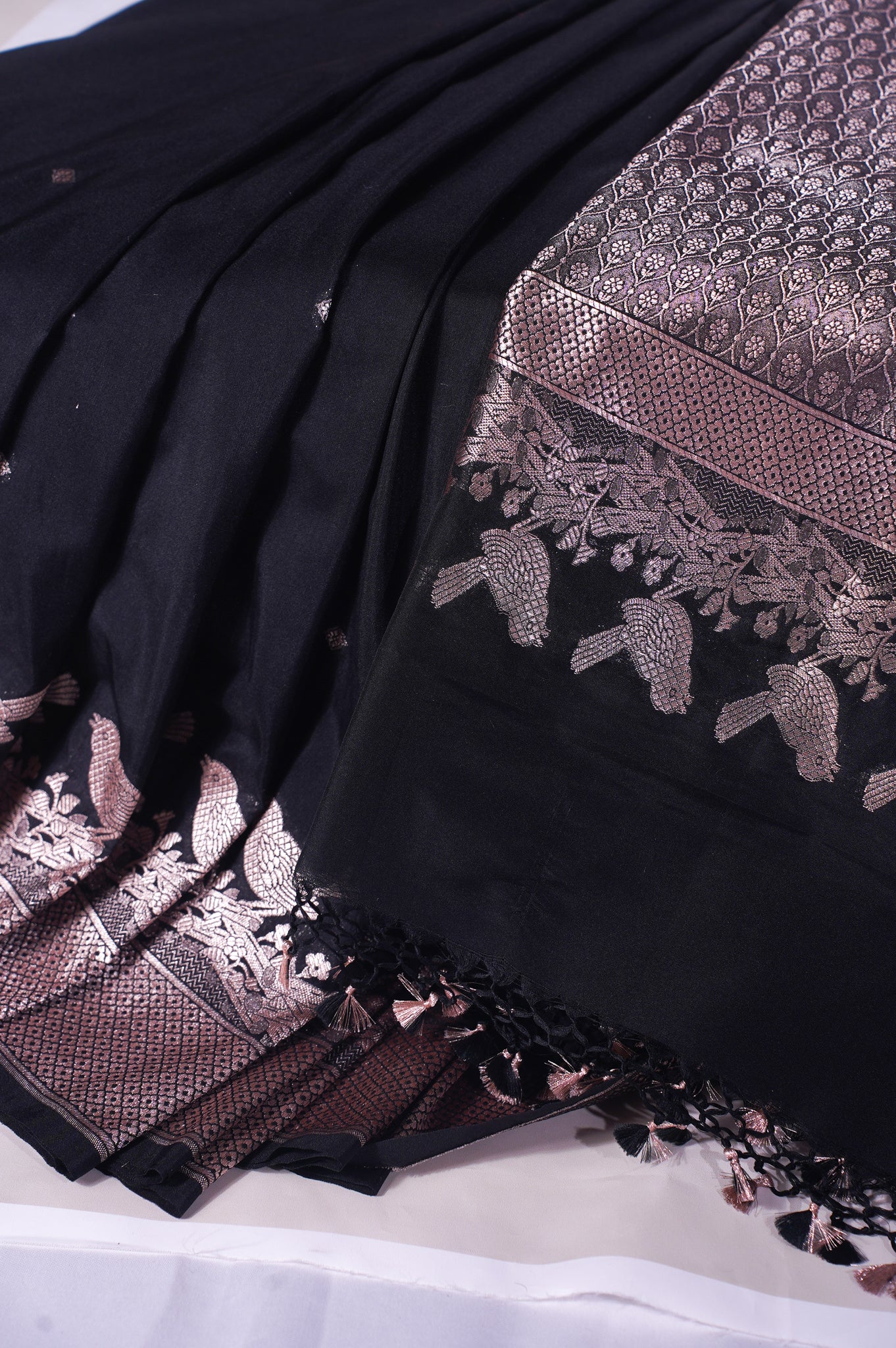 "WAAH BANARAS 117" Banarasi Black Mango Raw Vegan Silk Saree