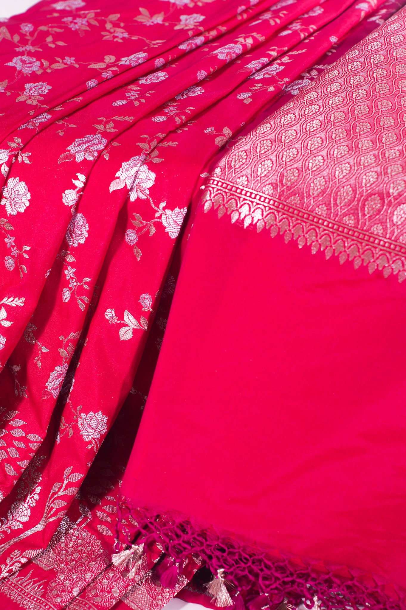 "WAAH BANARAS 116" Banarasi Rani Pink Silk Saree With Sona Rupa Jaal &amp; Peacock Border