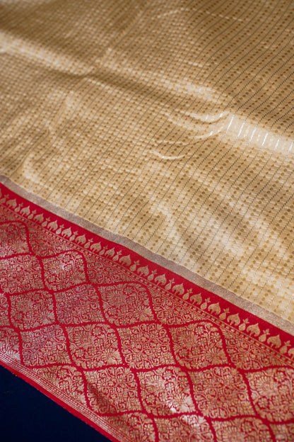 Golden Pure Banarasi Digital Silk Handloom Saree