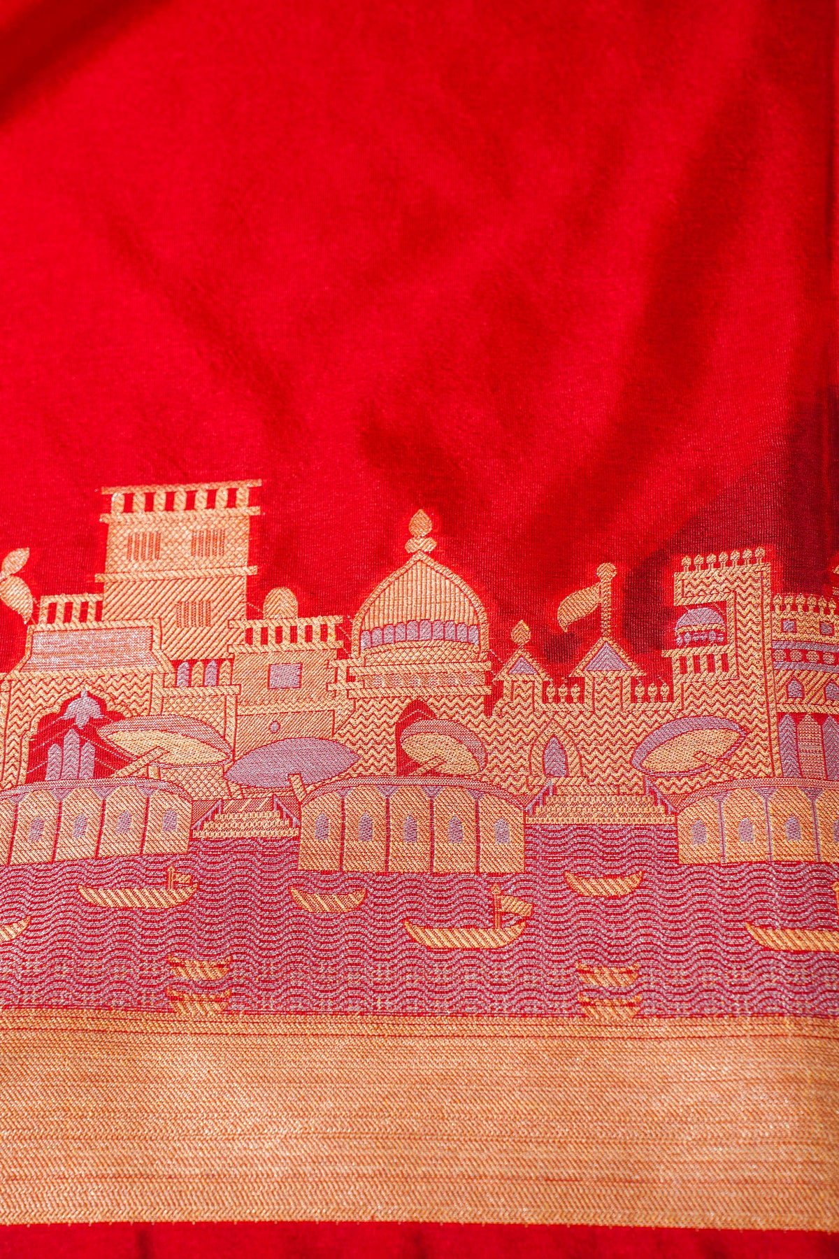 "UTSAV BANARAS 003A" Banarasi Red Kashi Ghat Pattern Silk Saree