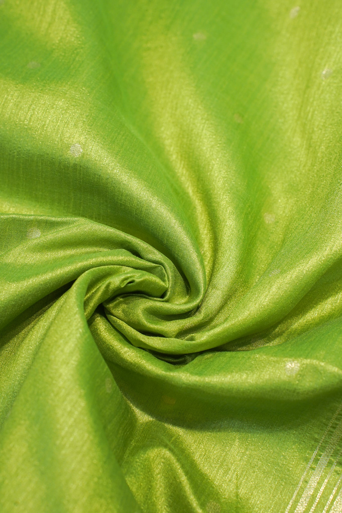 "UTSAV BANARAS 255" Parrot Green Banarasi Paithani Silk Saree With Peacock Motif