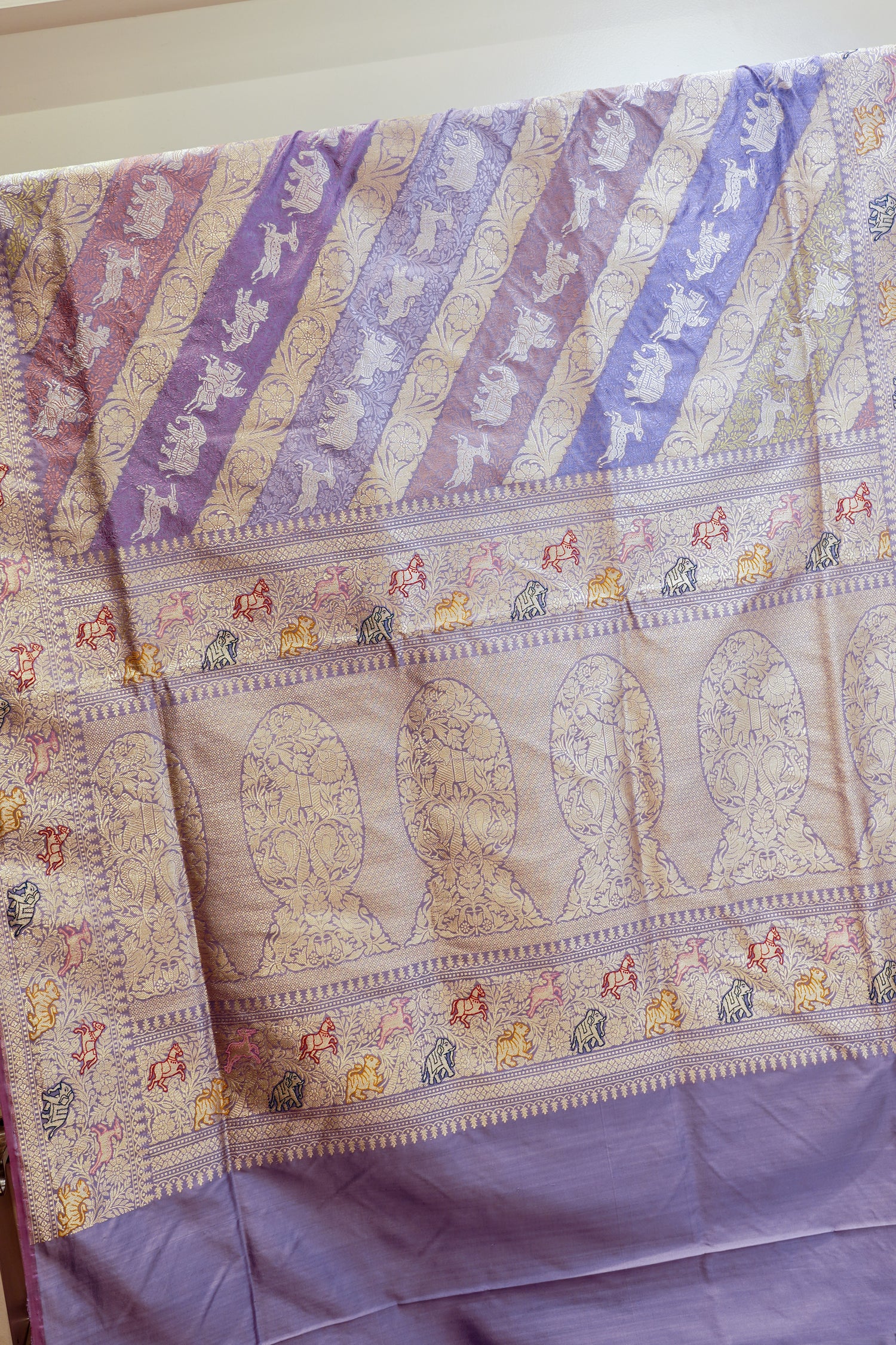 "VIRASAT 141" Pure Handwoven Banarasi Silk Saree