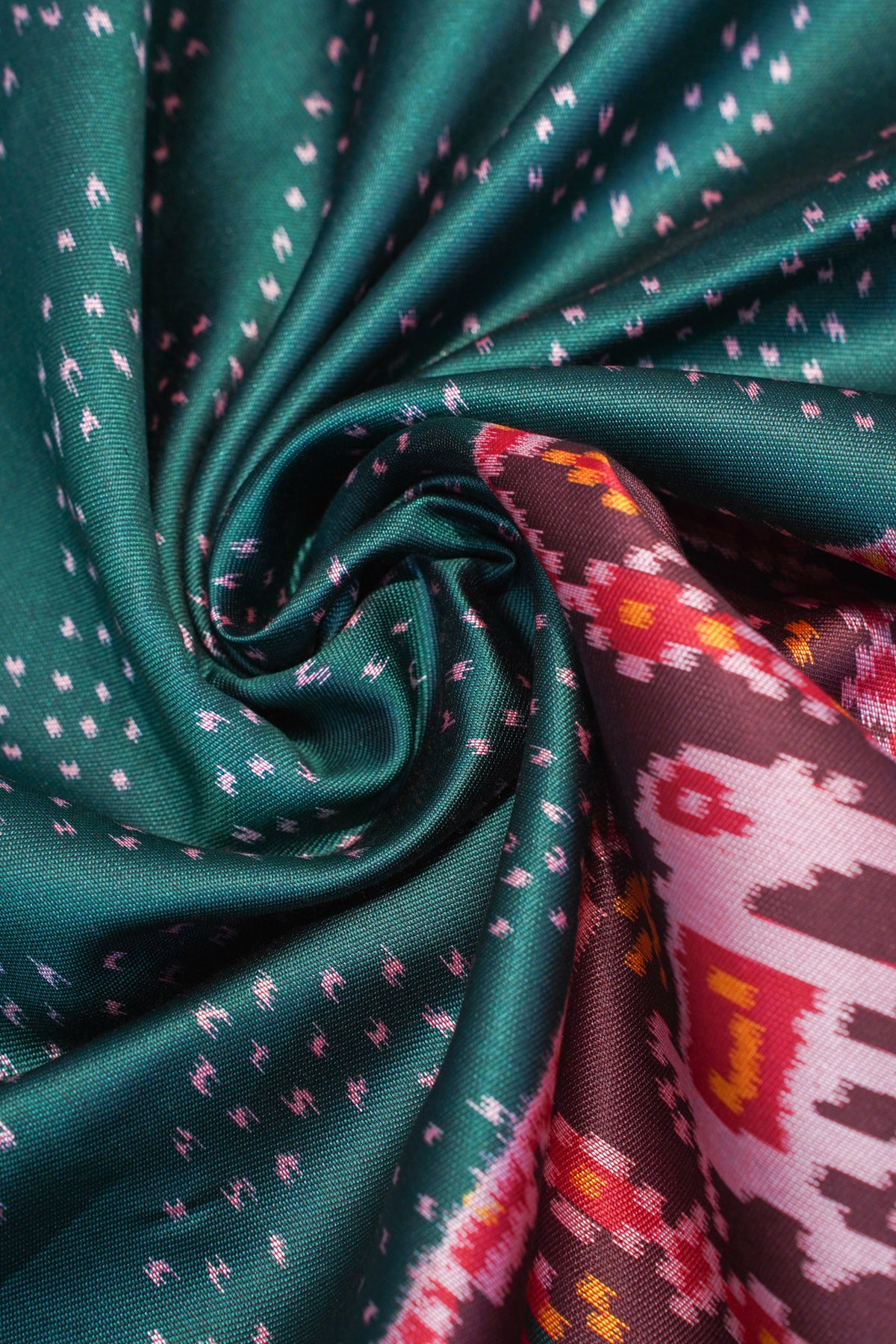 "UTSAV BANARAS 173" Banarasi Rich Green Patola Silk Saree