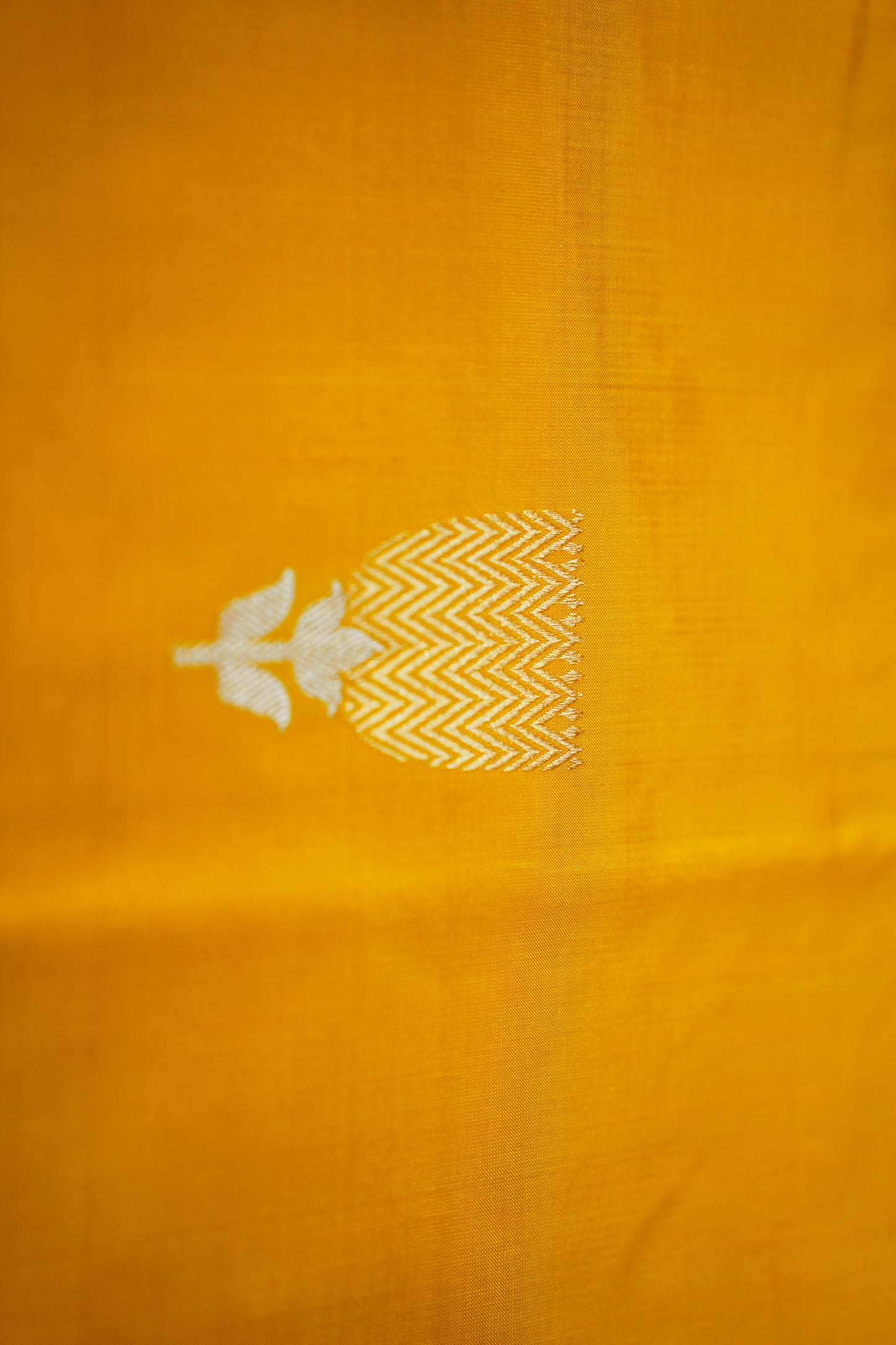 Pure Handwoven Banarasi Silk Saree