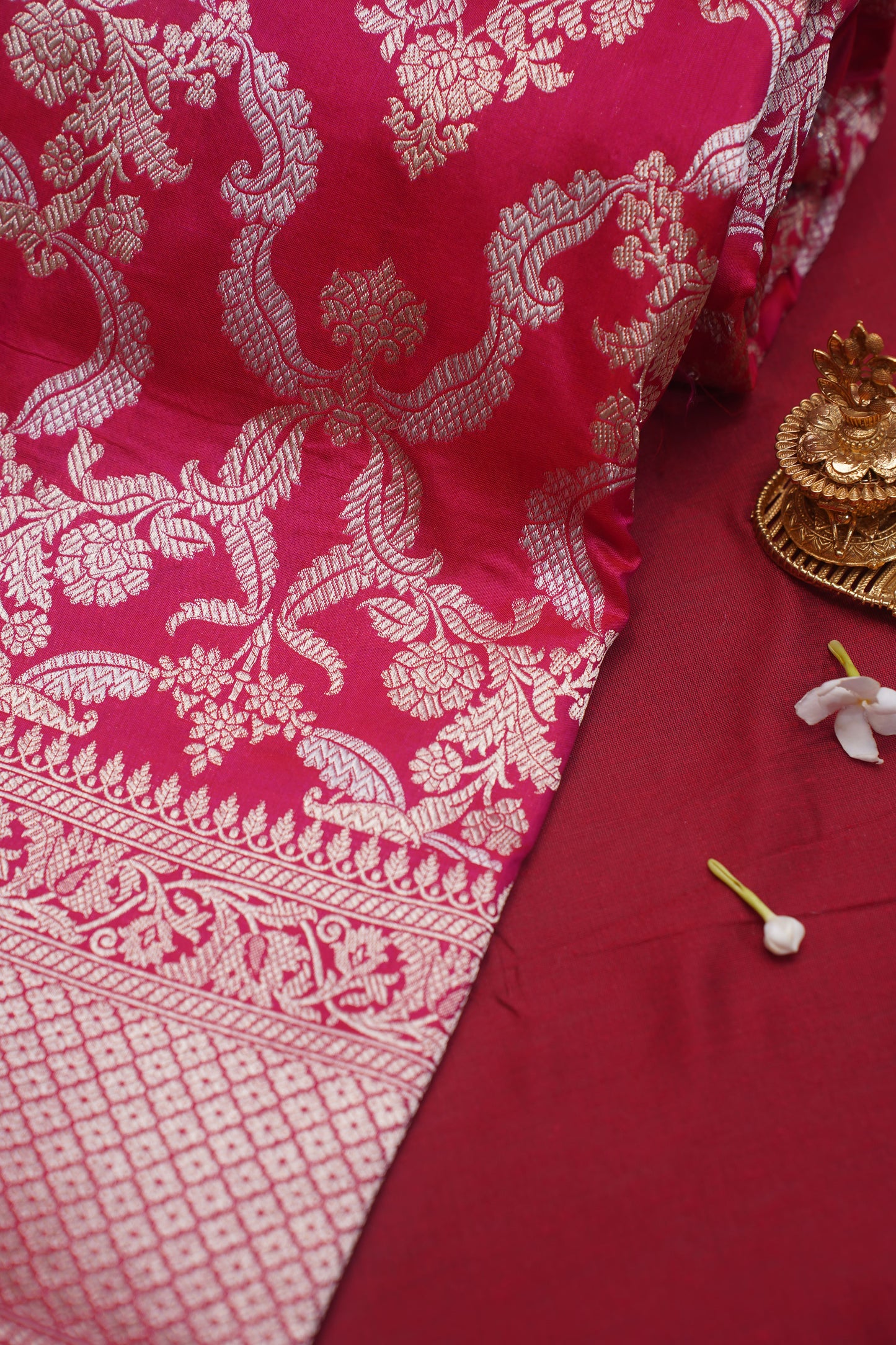 Dark Pink Pure Kadwa Jaal Banarasi Handloom Saree