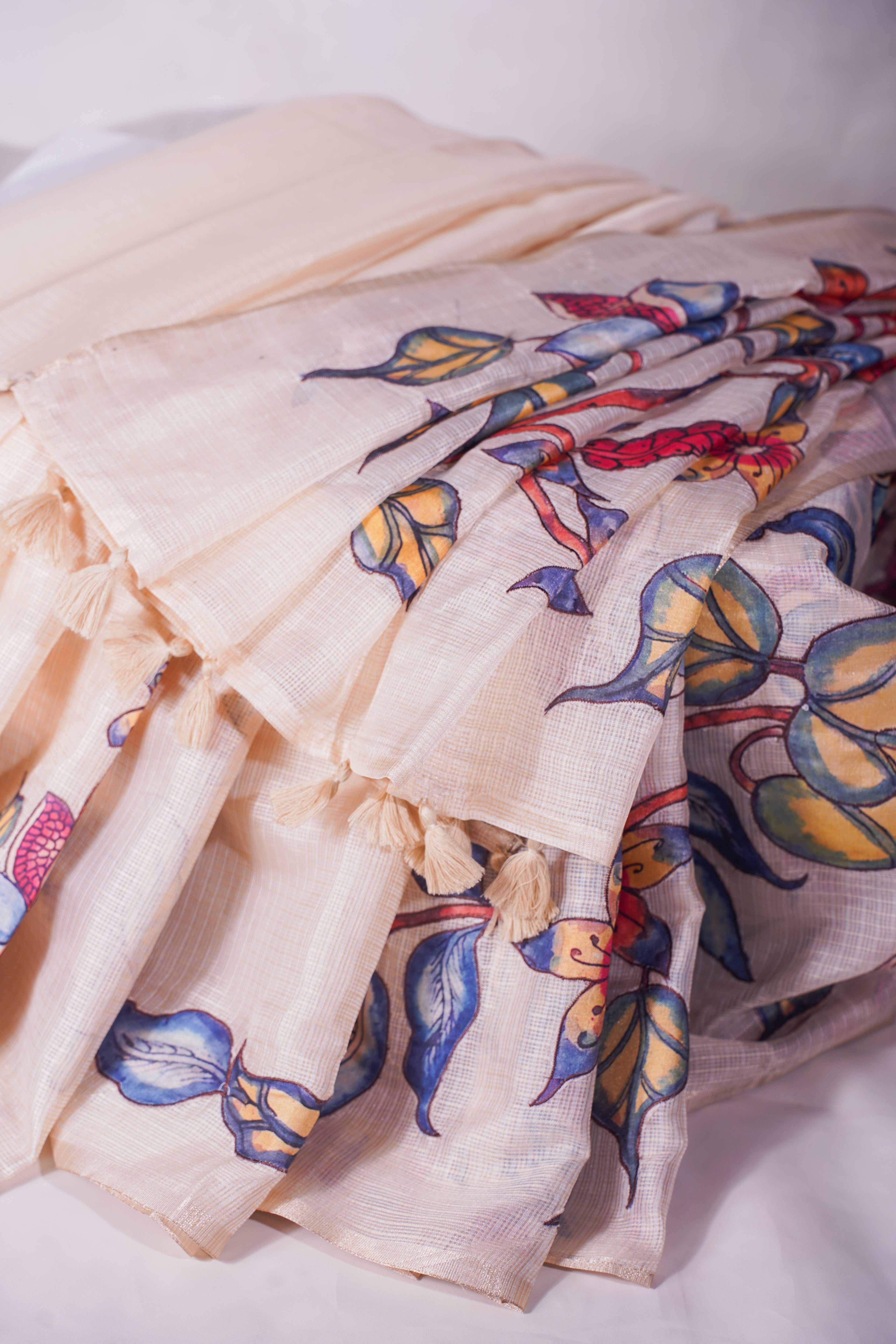 "UTSAV BANARAS 345" Banarasi Cream Munga Silk Saree With Multicolored Pomegranate &amp; Bird Applique Embroidery