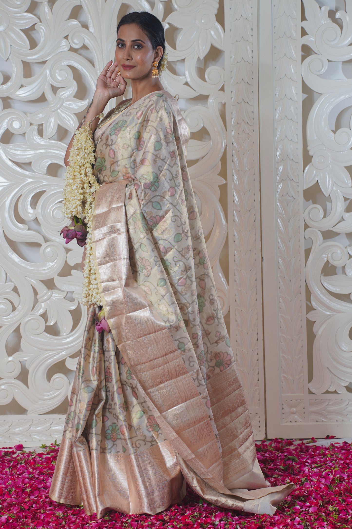 Off white Rangkat Banarasi Silk Saree