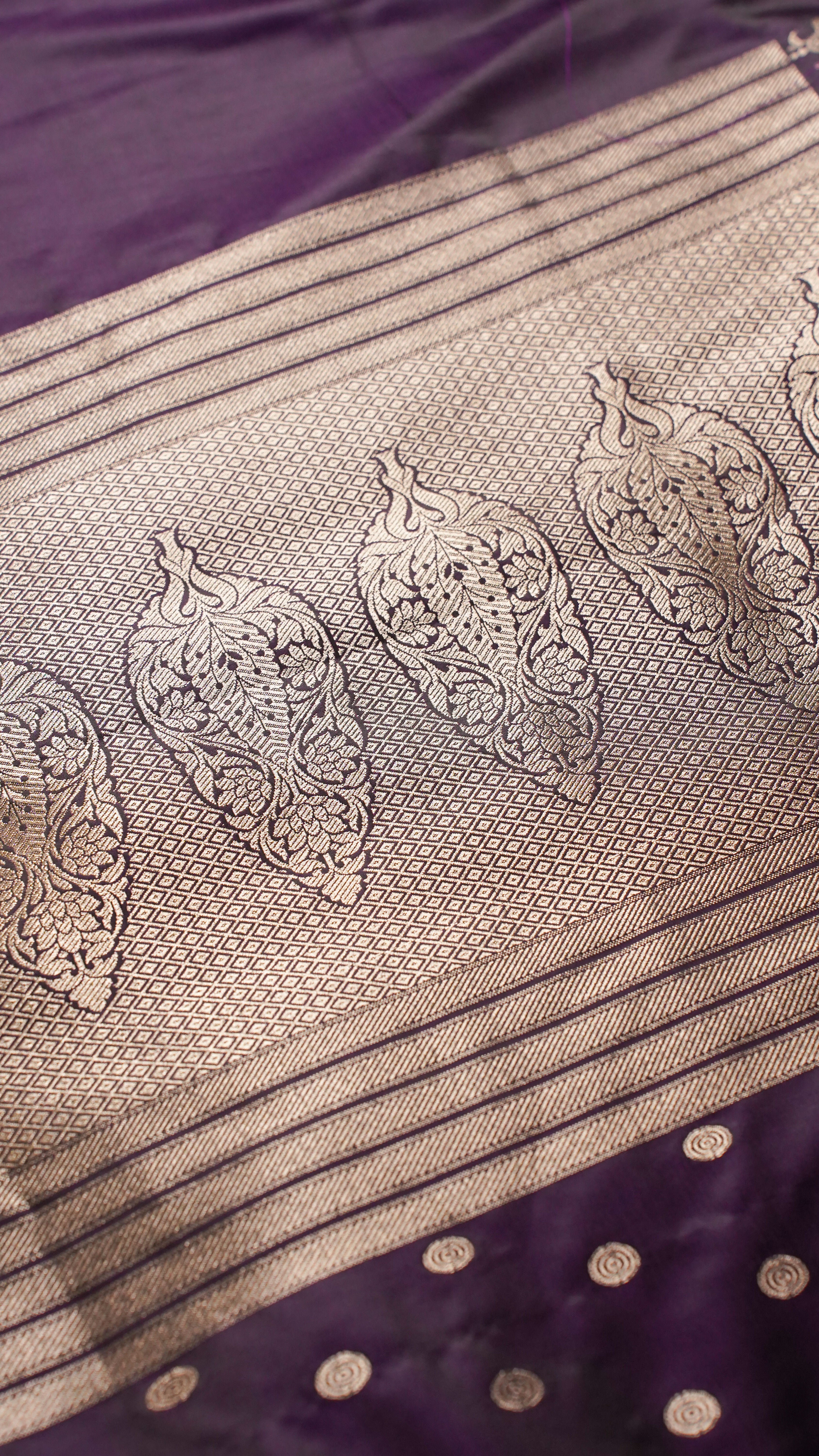 "WAAH BANARAS 055" Banarasi Pure Mashru silk saree with Ghat Border
