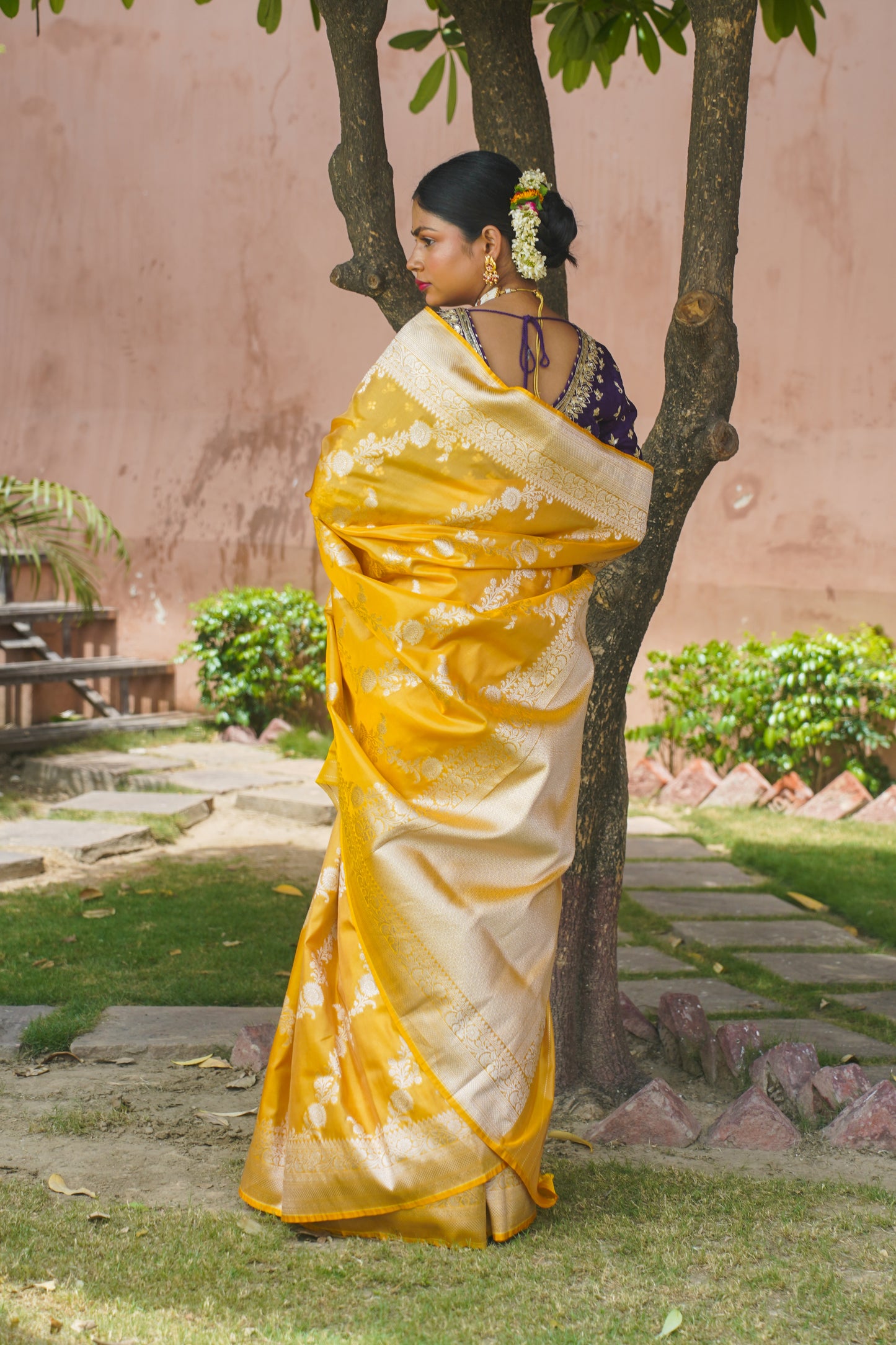 Mustard Pure Tissue Silk Banarasi Handwoven Saree