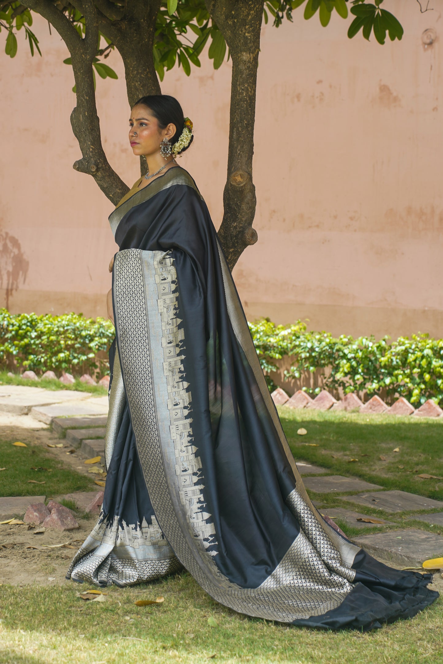 Shachi Black Pure Katan Silk Banarasi Handloom Saree