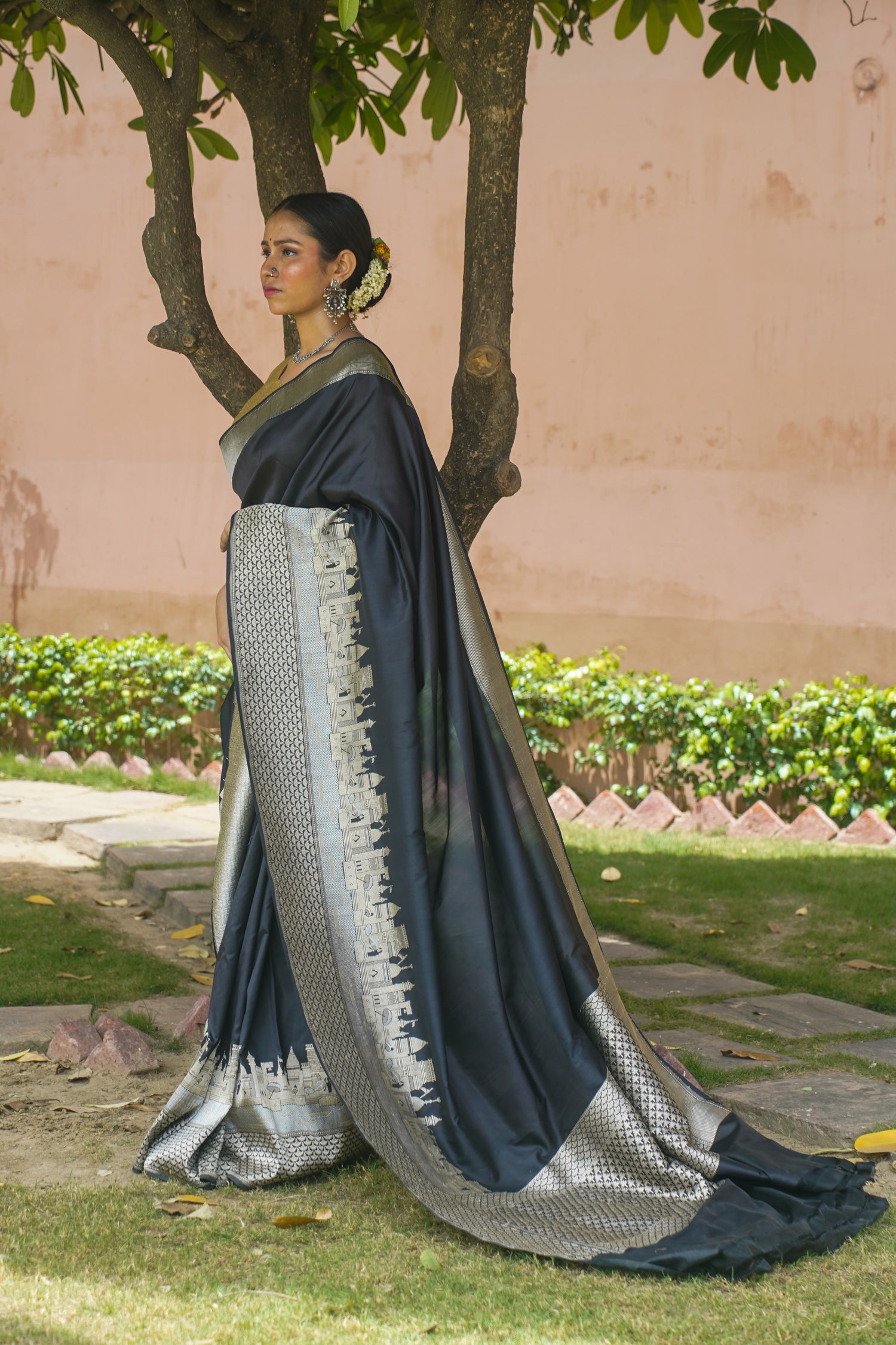 "VIRASAT 011" Black Pure Katan Silk Banarasi Handloom Saree