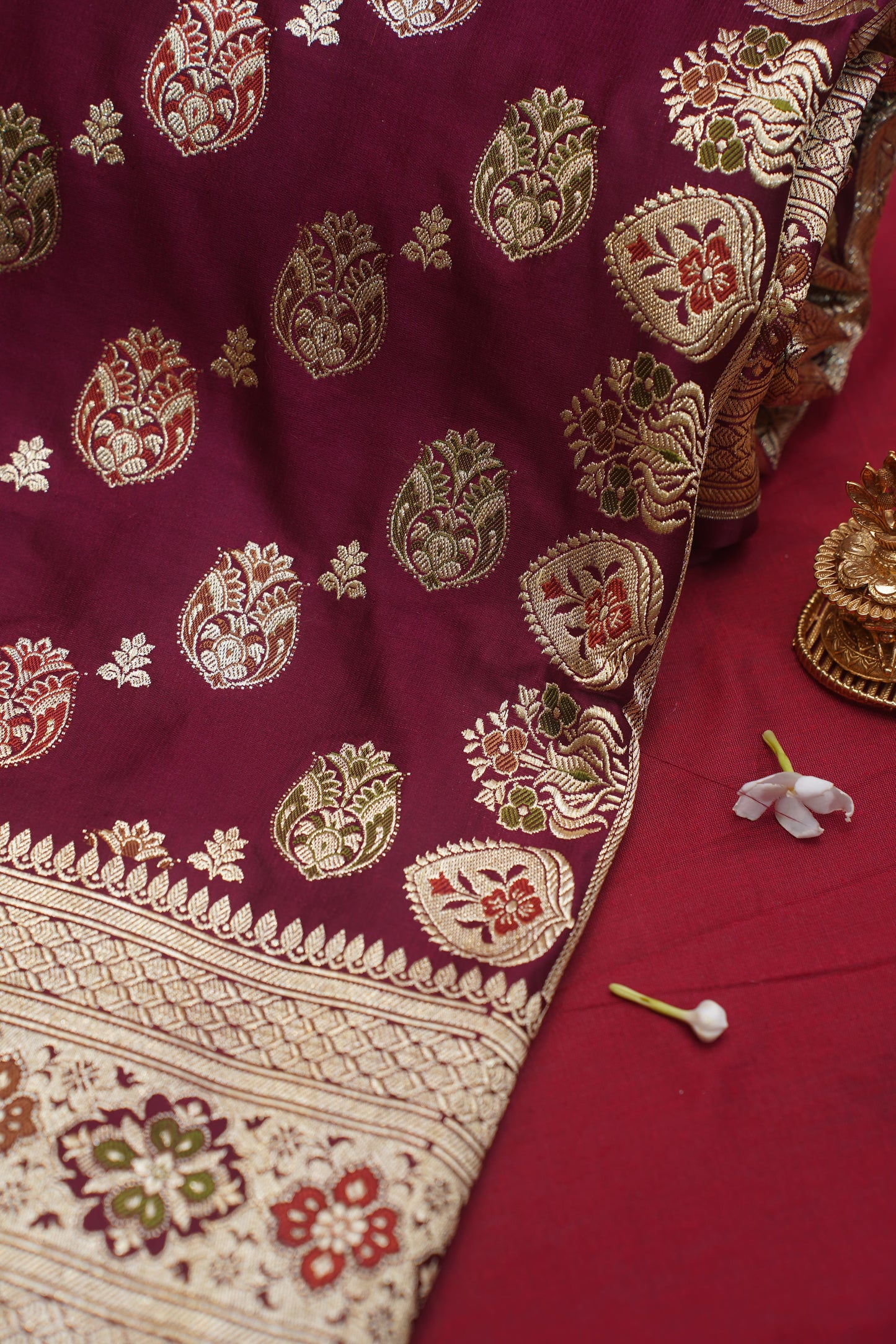 Maroon Pure Kadwa Banarasi Handloom Wedding Saree