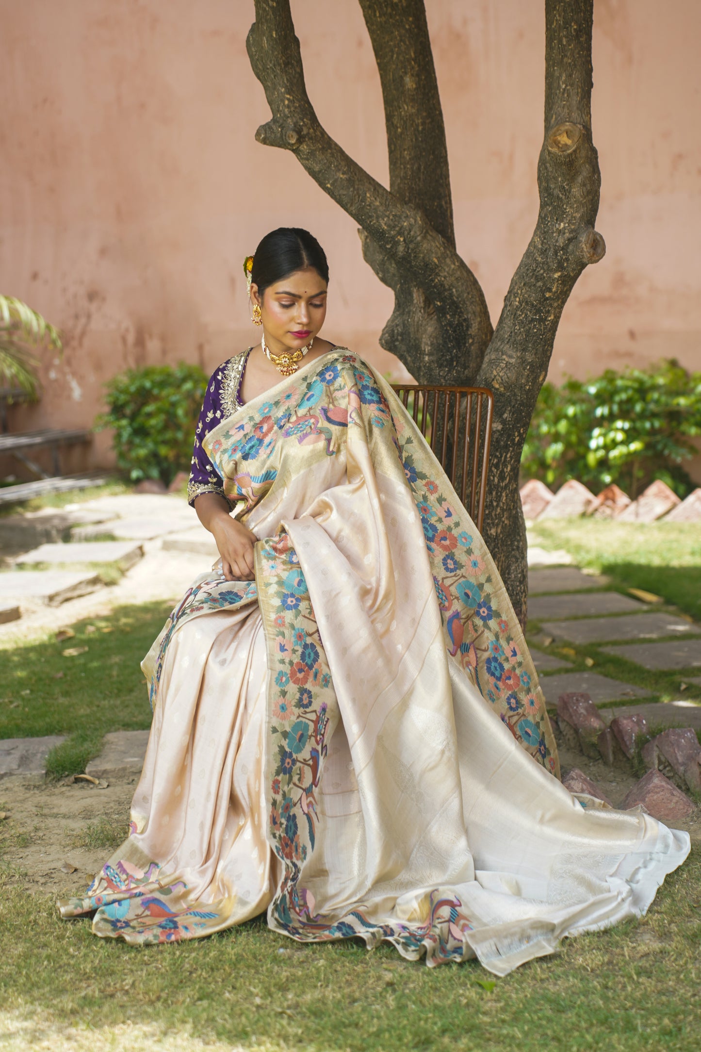 Off White Pure Kanjivaram Silk Handwoven Saree