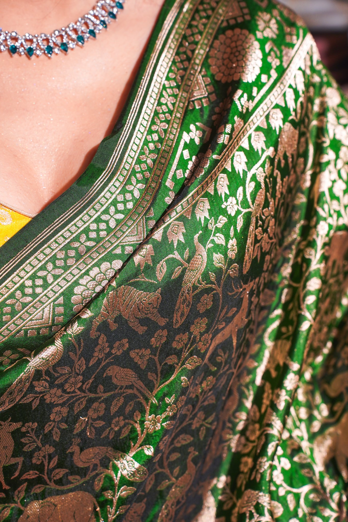 "VIRASAT 265" Banarasi Pure Brocade Zari Shikargah Silk Saree