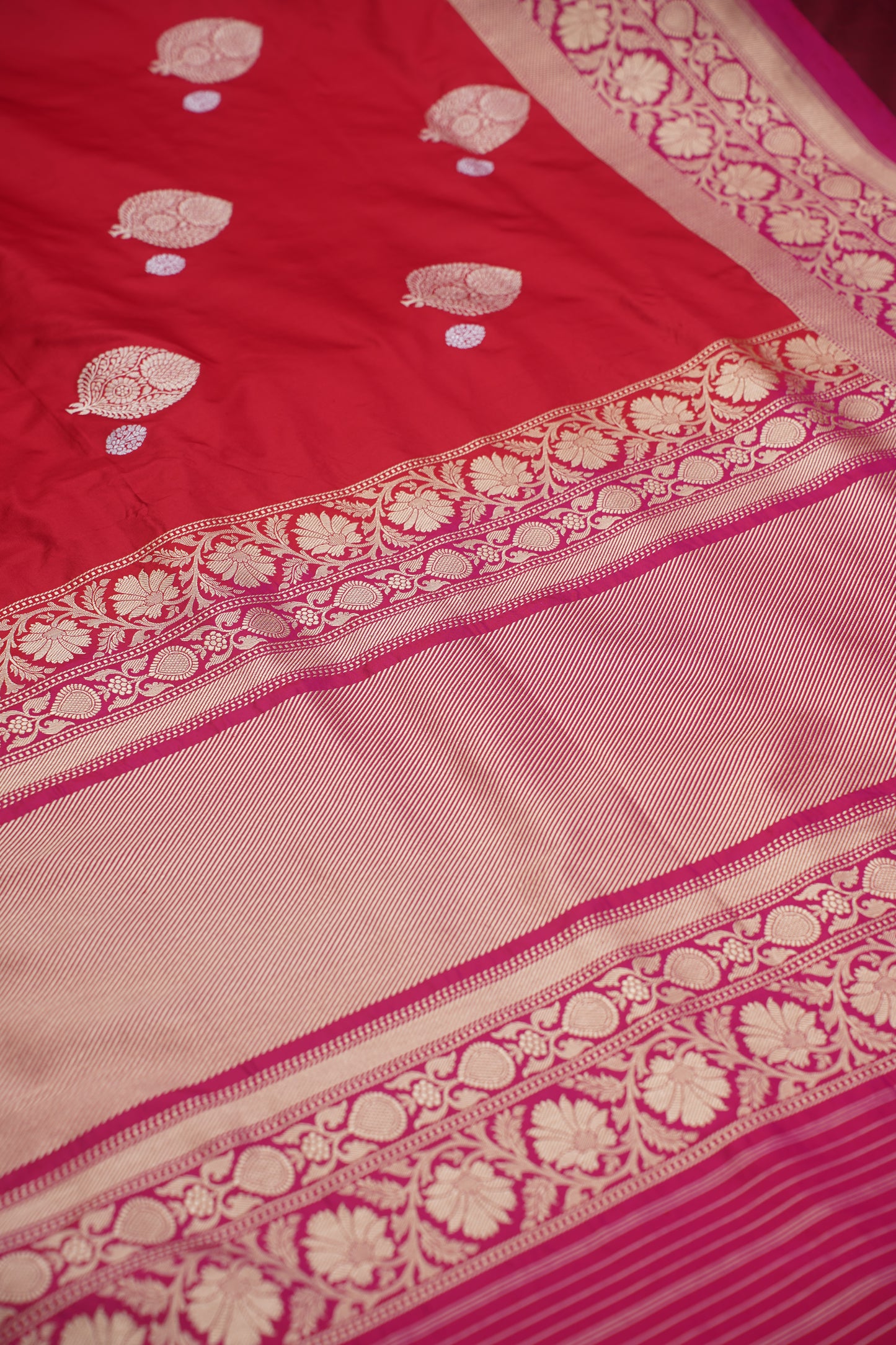 Red Pure Kadwa Banarasi Handloom Saree