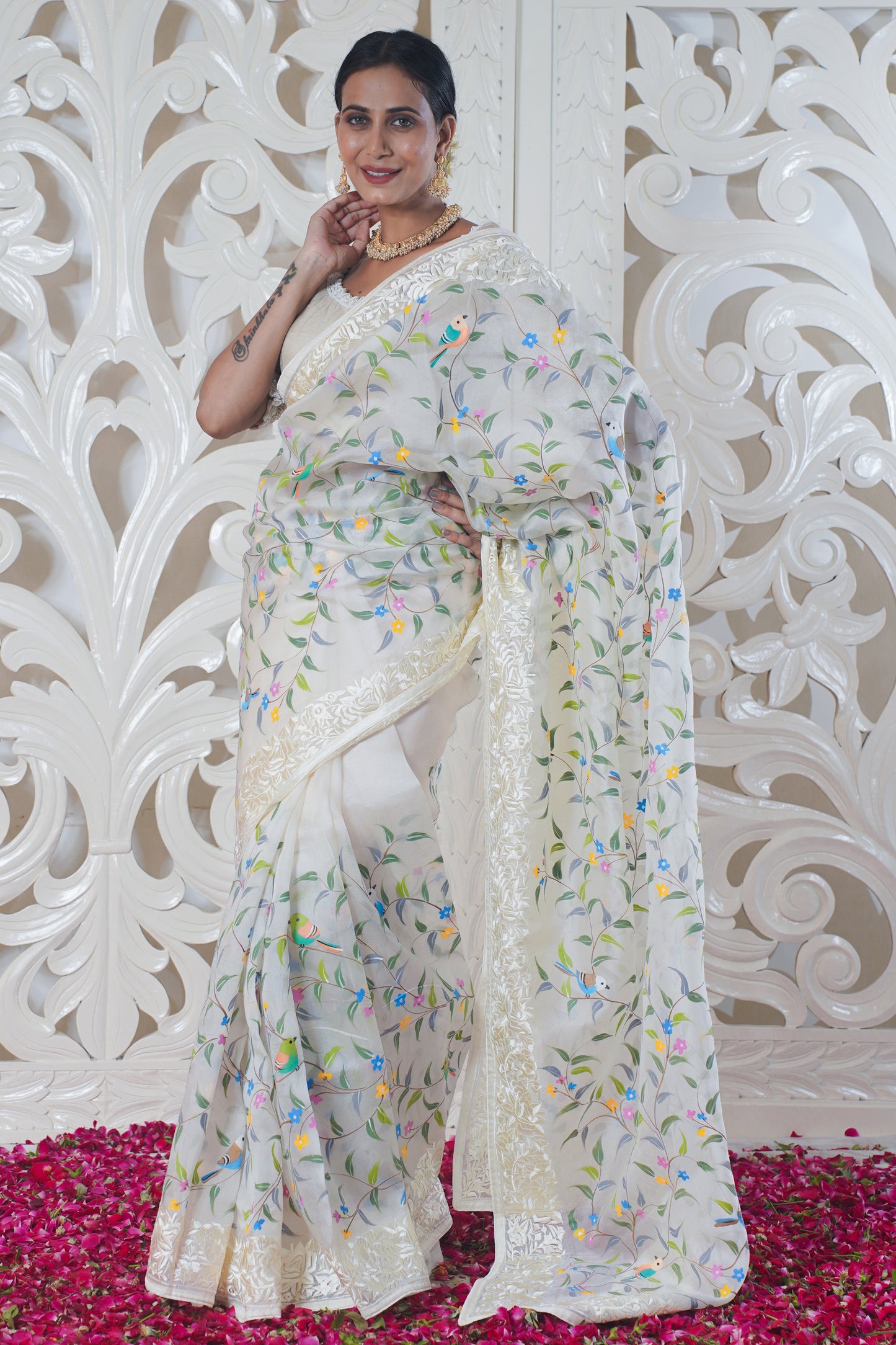 White pure Banarasi silk saree thread work on border