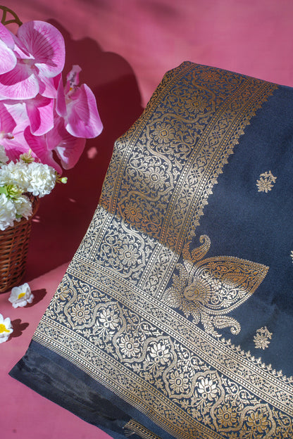 "Waah Banaras 091" Banarasi Elegance Satin Silk Saree