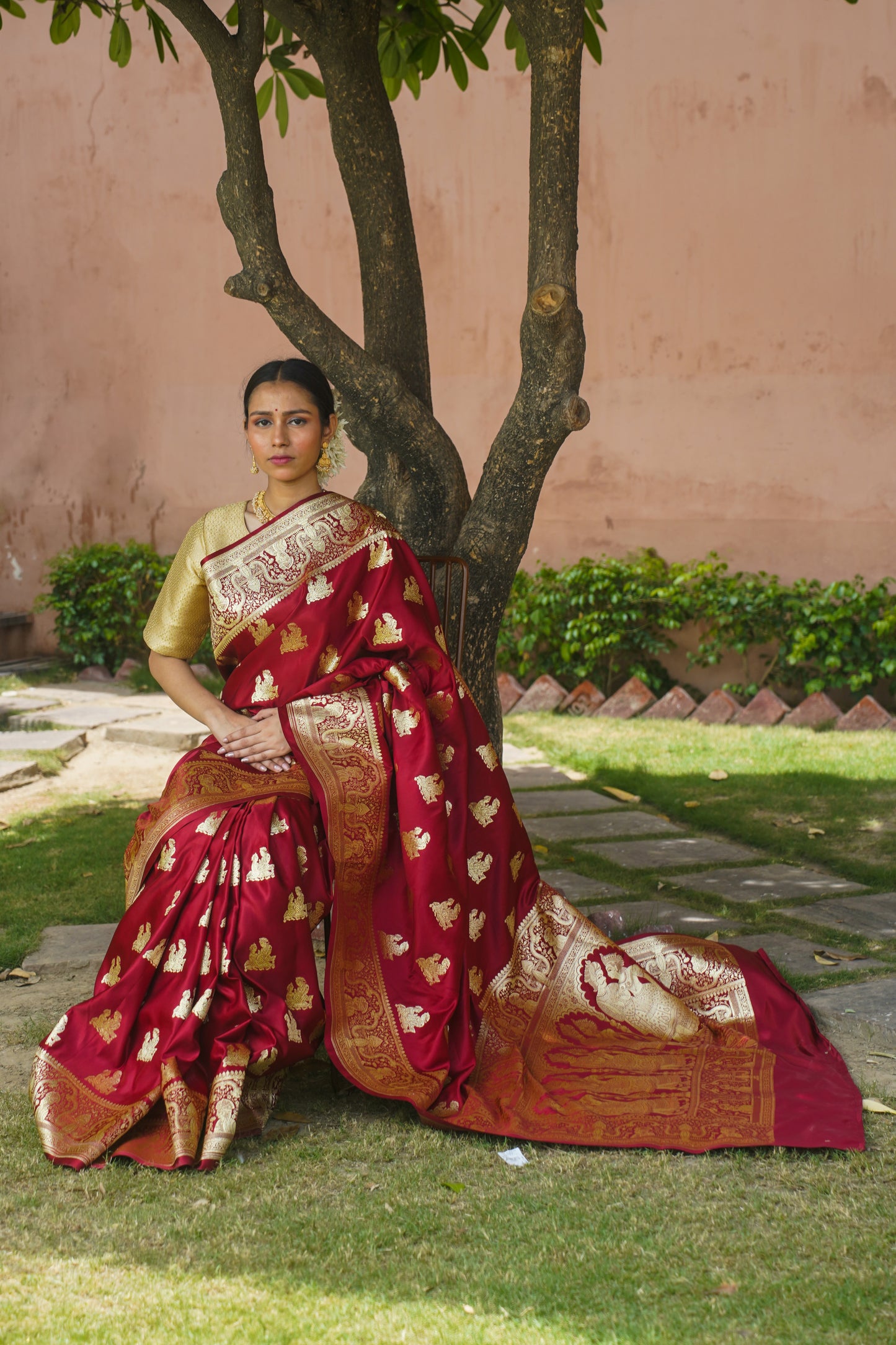 Maroon Pure Banarasi Handwoven Wedding Saree