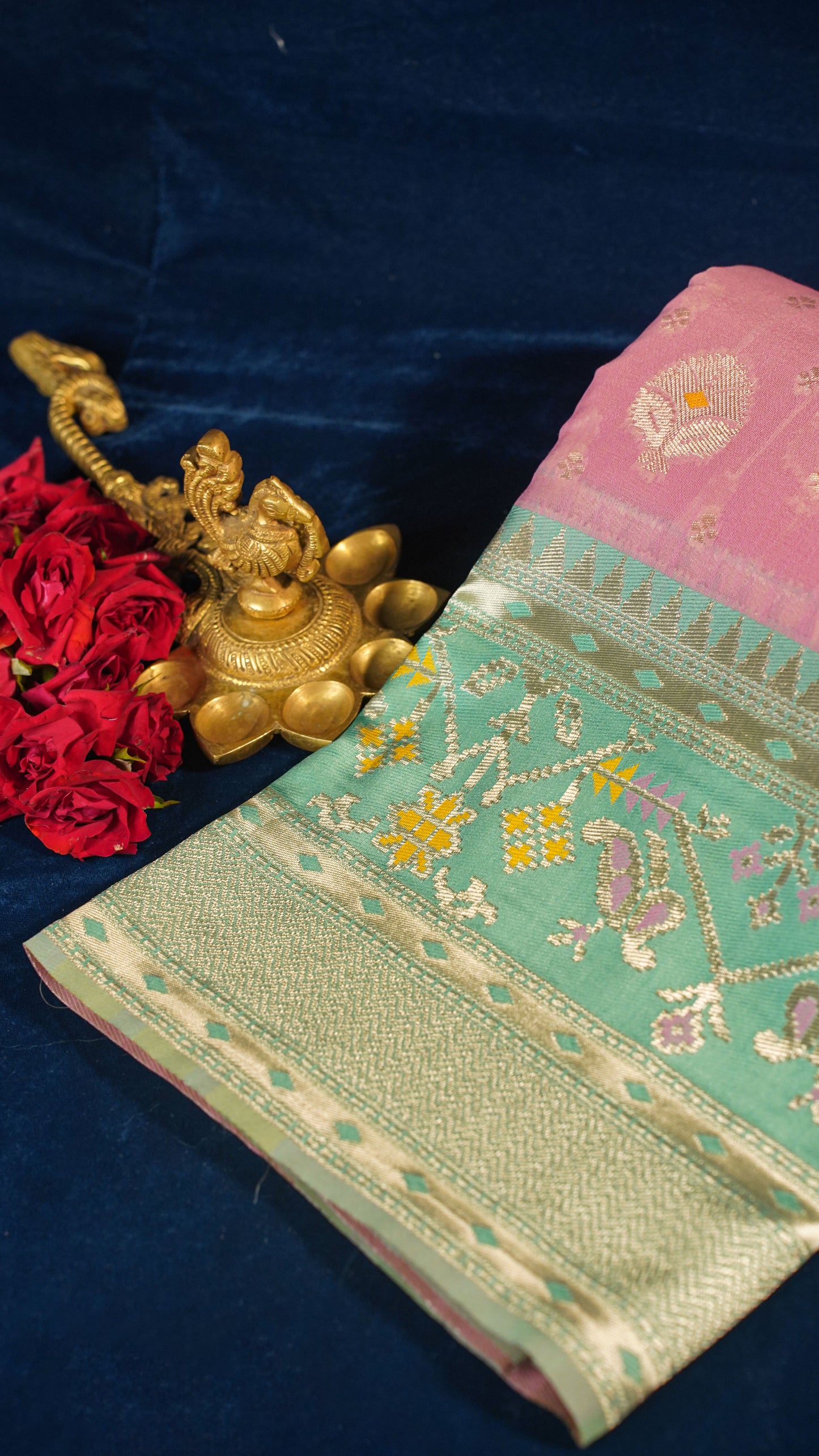 "UTSAV BANARAS 141" Banarasi Pastel Pink Jamdani Cotton Silk Saree