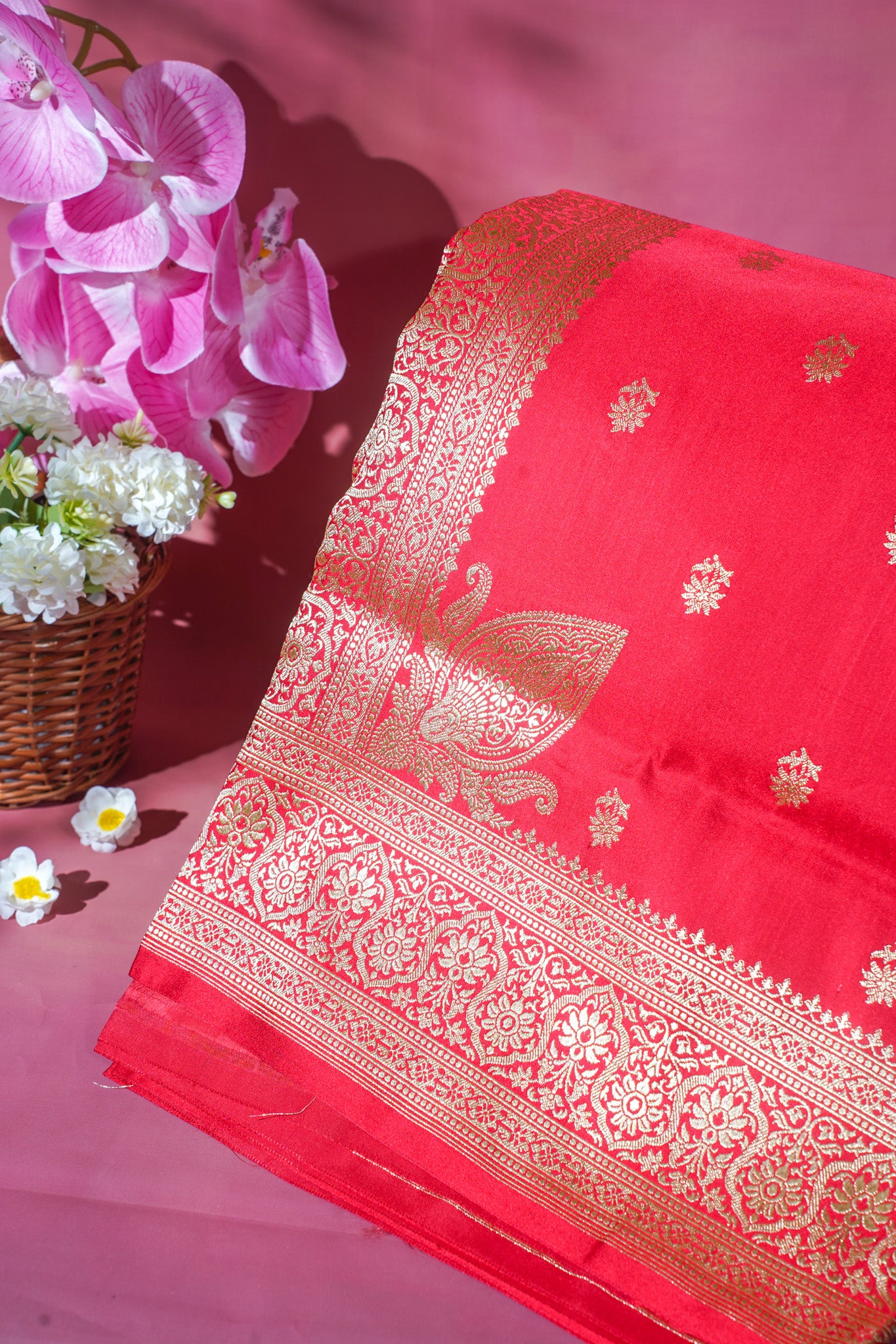 "Waah Banaras 091" Banarasi Elegance Satin Silk Saree