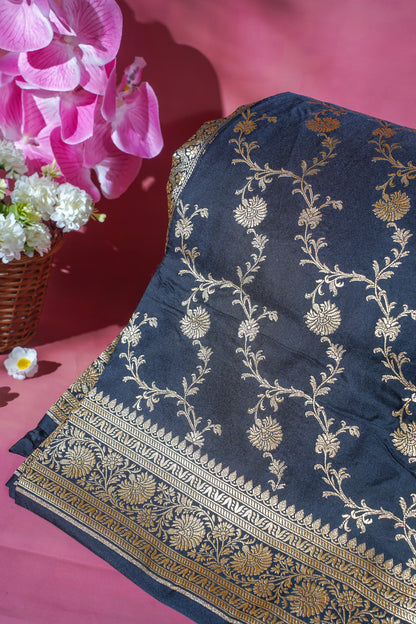 "Waah Banaras 094" Banarasi Elegance Satin Silk Saree