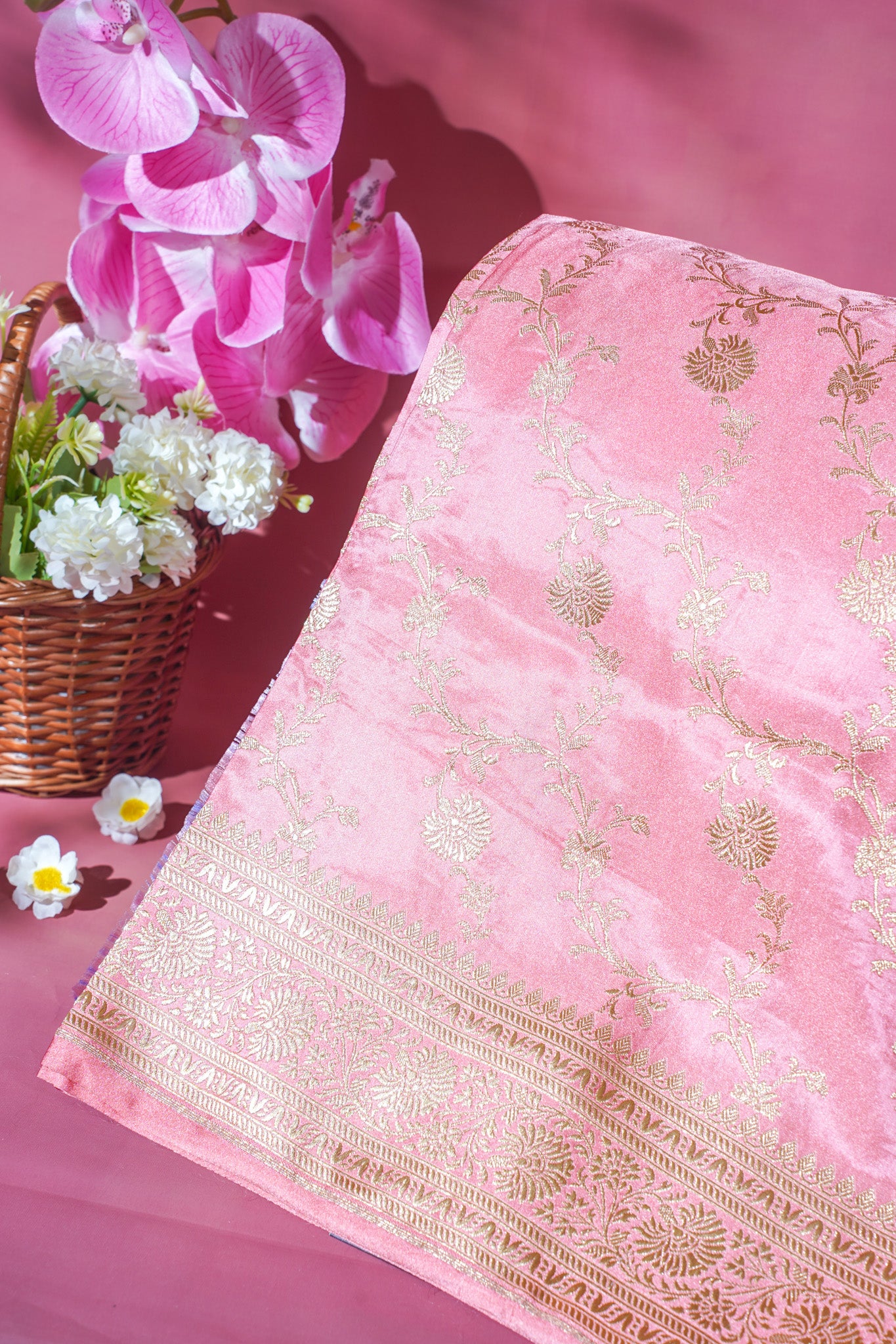 "Waah Banaras 094" Banarasi Elegance Satin Silk Saree