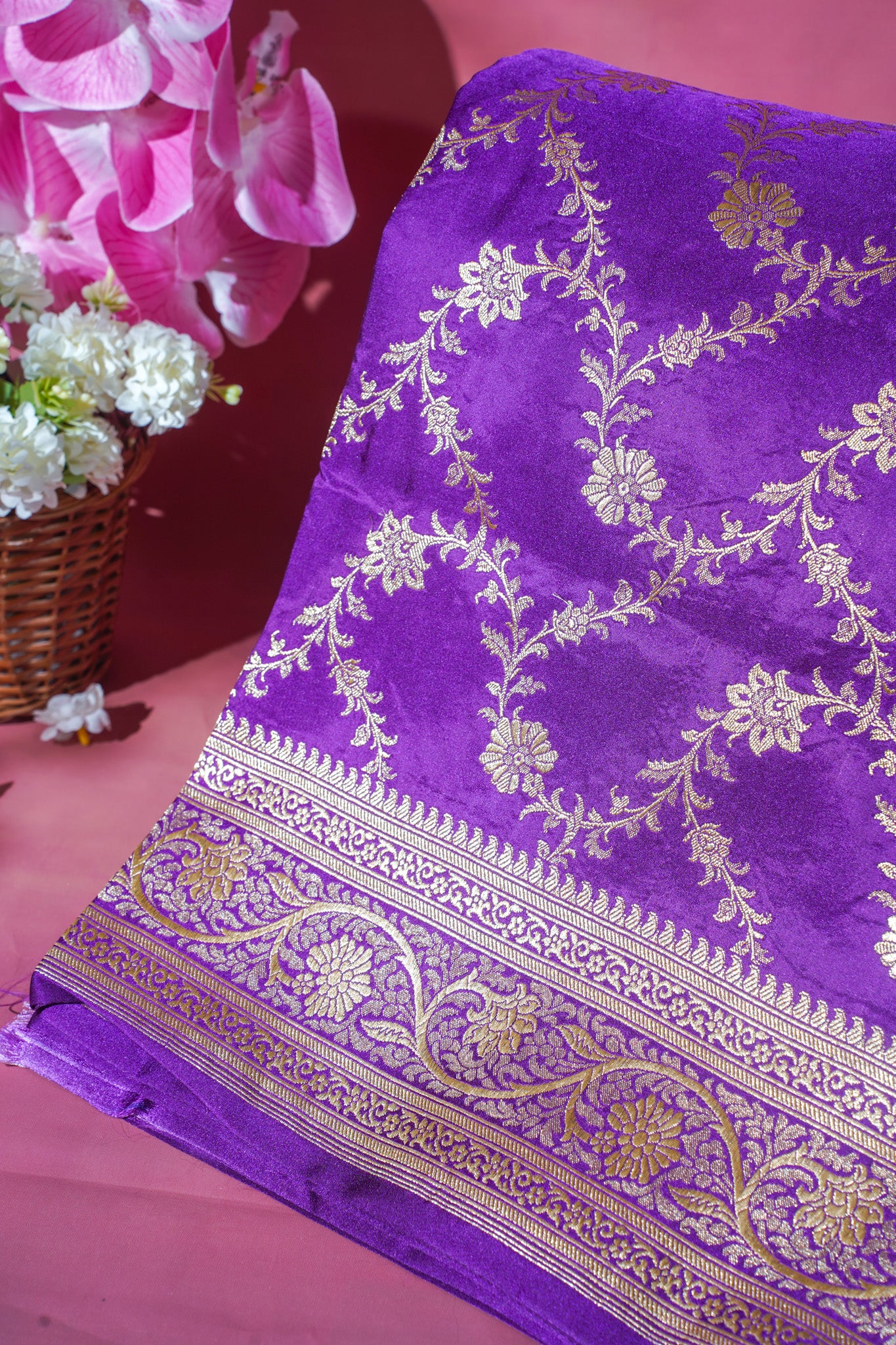 "WAAH BANARAS 093" Banarasi Elegance Satin Silk Saree