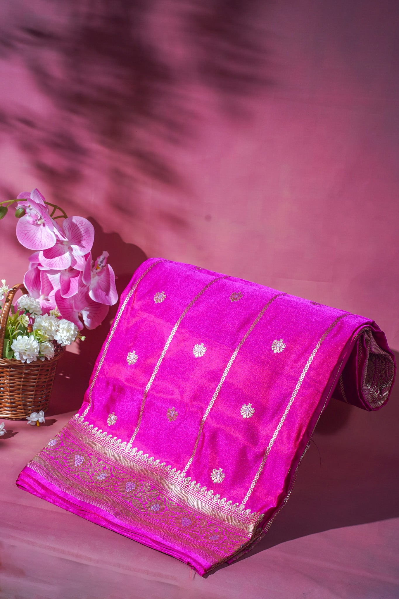 "Waah Banaras 092" Banarasi Elegance Satin Silk Saree