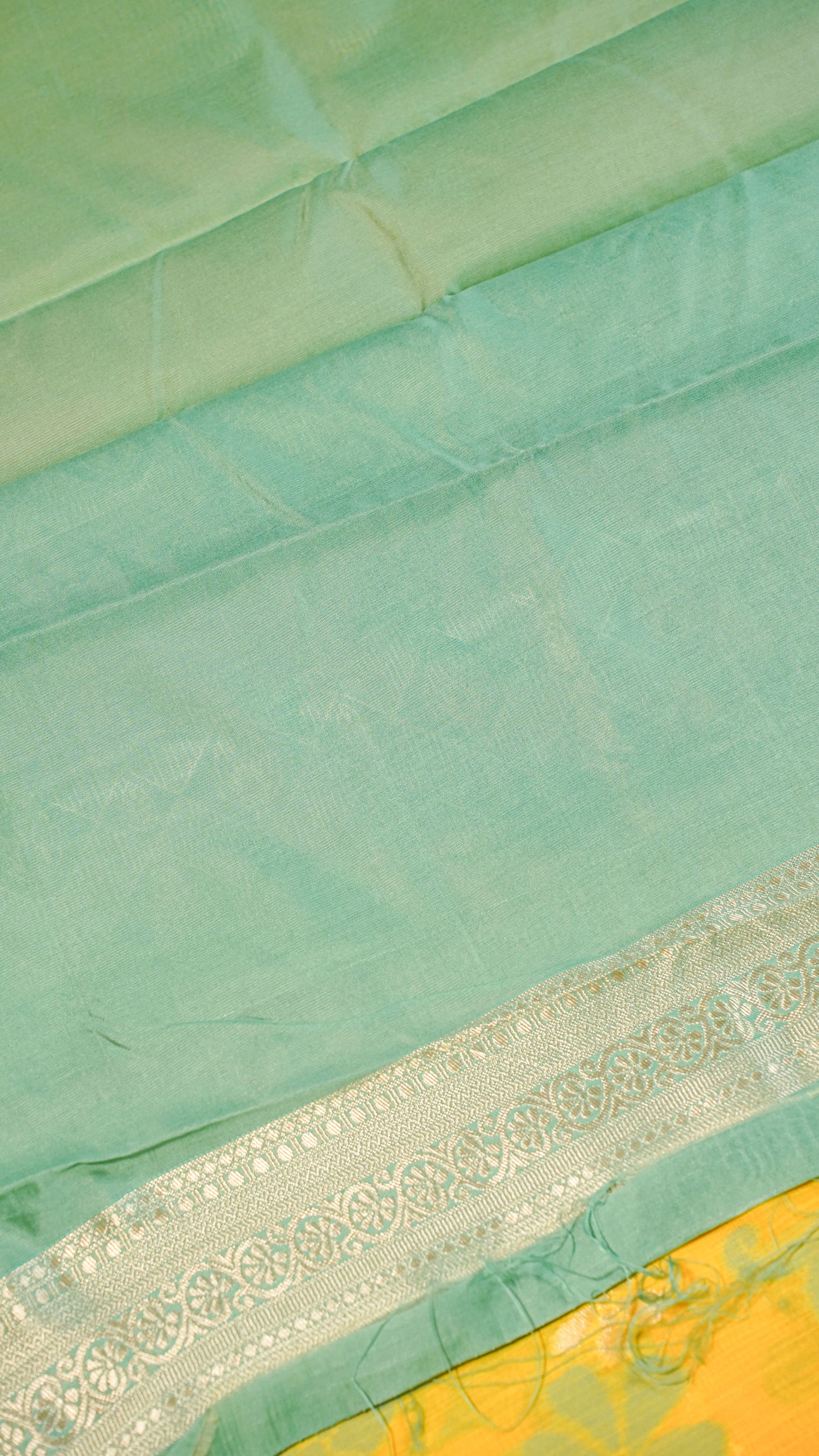 "UTSAV BANARAS 139" Banarasi Yellow Jamdani Cotton Silk Saree