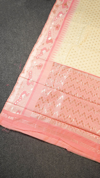"UTSAV BANARAS 136" Banarasi Off White Jamdani Cotton Silk Saree